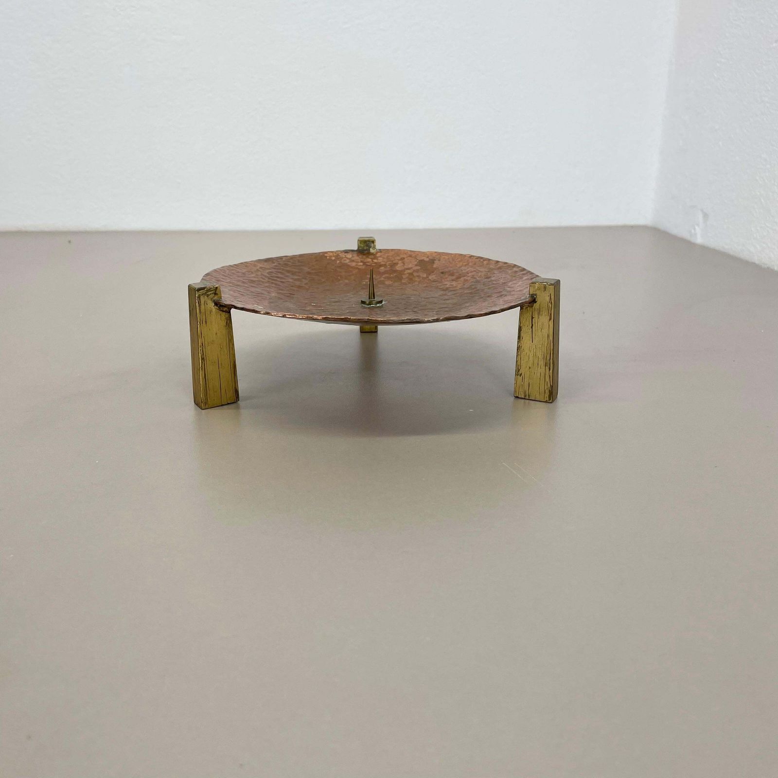 Modernist Sculptural Auböck Style Brutalist Copper Candleholder, Austria 1950 photo Home Decor