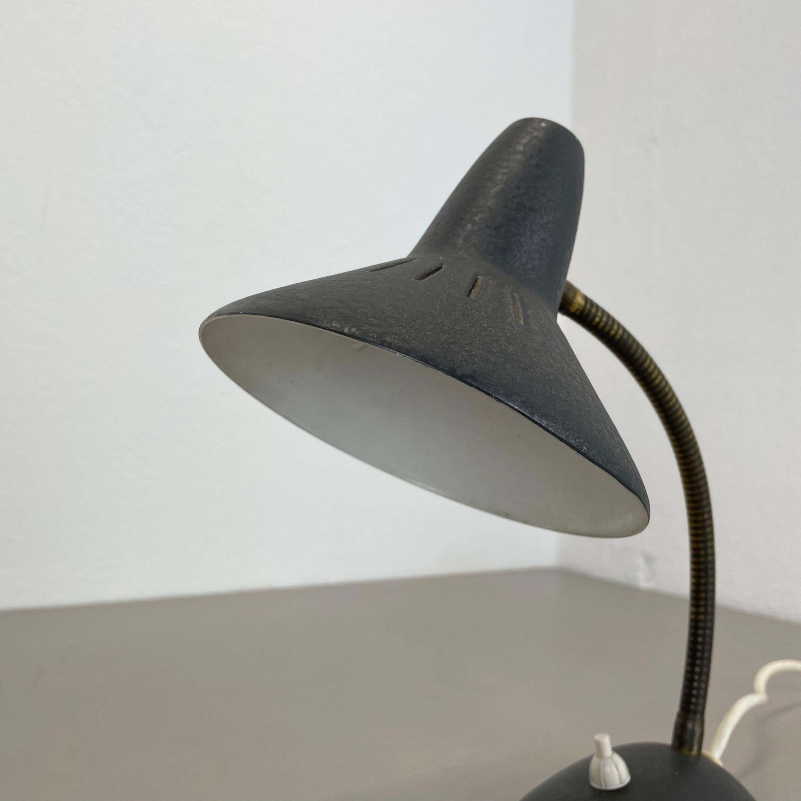 photo for sale Original Hollywood Regency Stilnovo Style Brass Sputnik Table Light, Italy 1950s