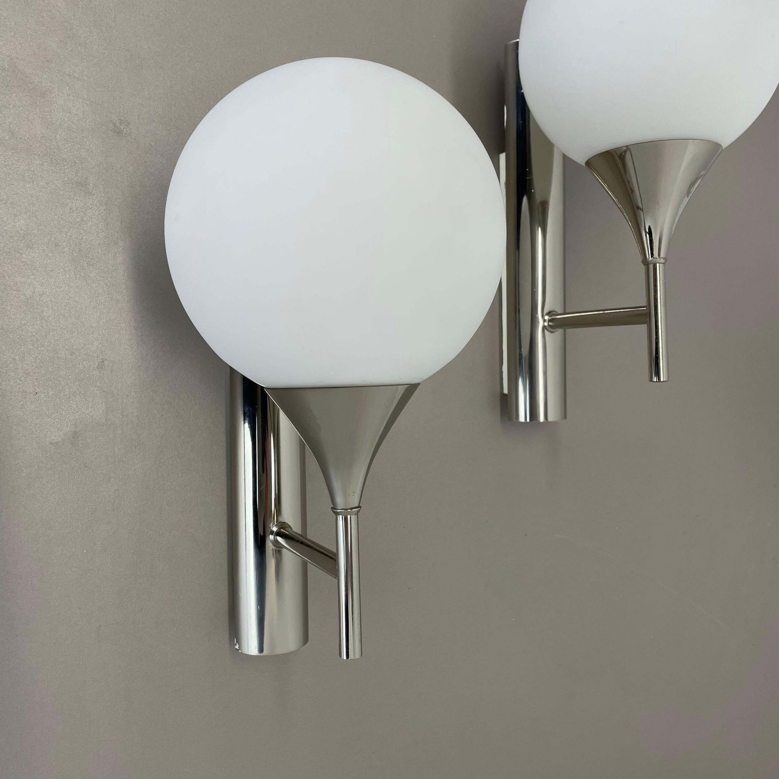 Set Of 2 Chrome Tube "Ball" Wall Lights By Gaetano Sciolari Attrib. Italy 1970s photo Lighting