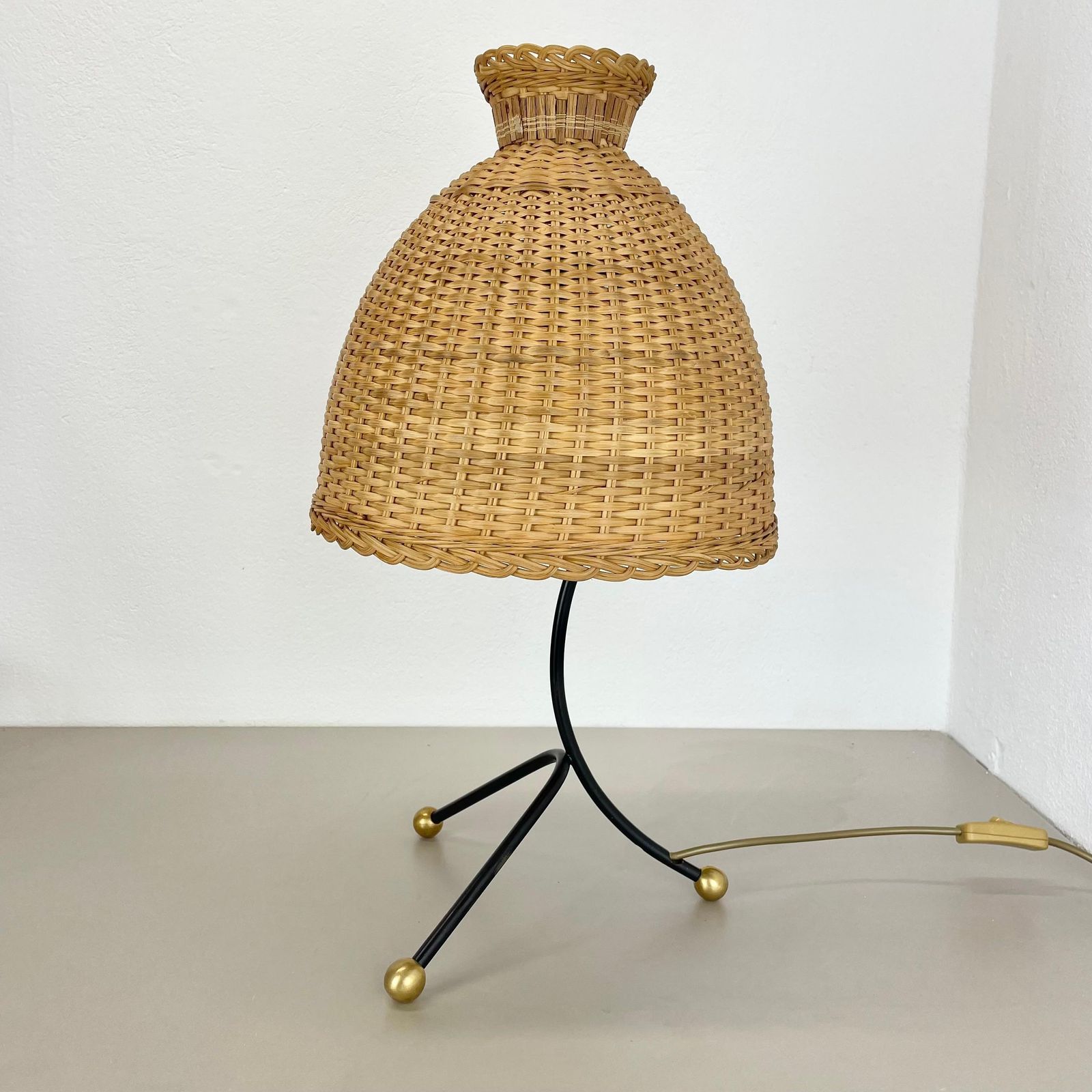 Xxl 57cm Beautiful Kalmar Style Metal + Rattan Tripod Table Light, Austria 1960s photo furniture