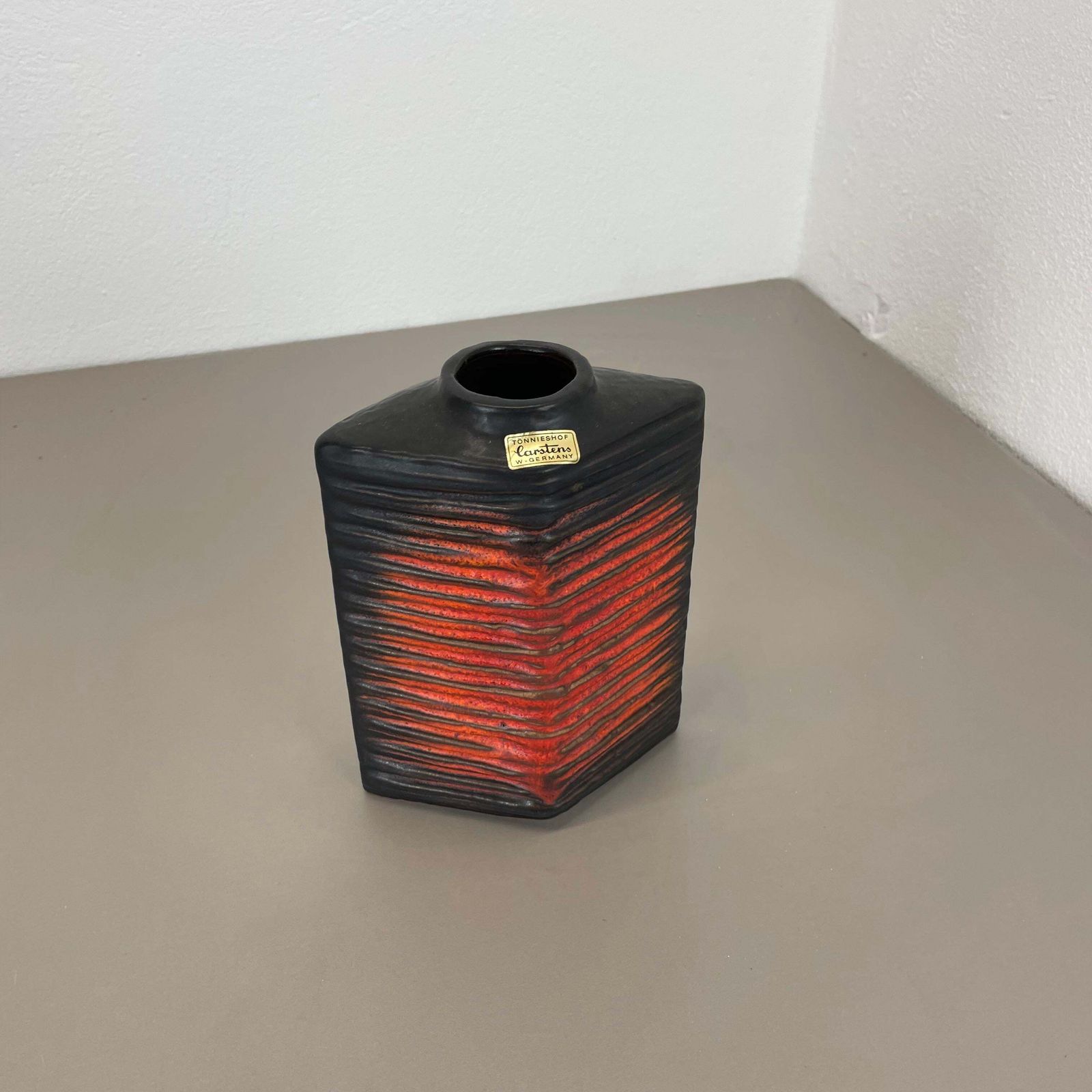 Large 20cm Ceramic Brutalist Vase Fat Lava Carstens Tönnieshof, Germany, 1970s photo Home Decor