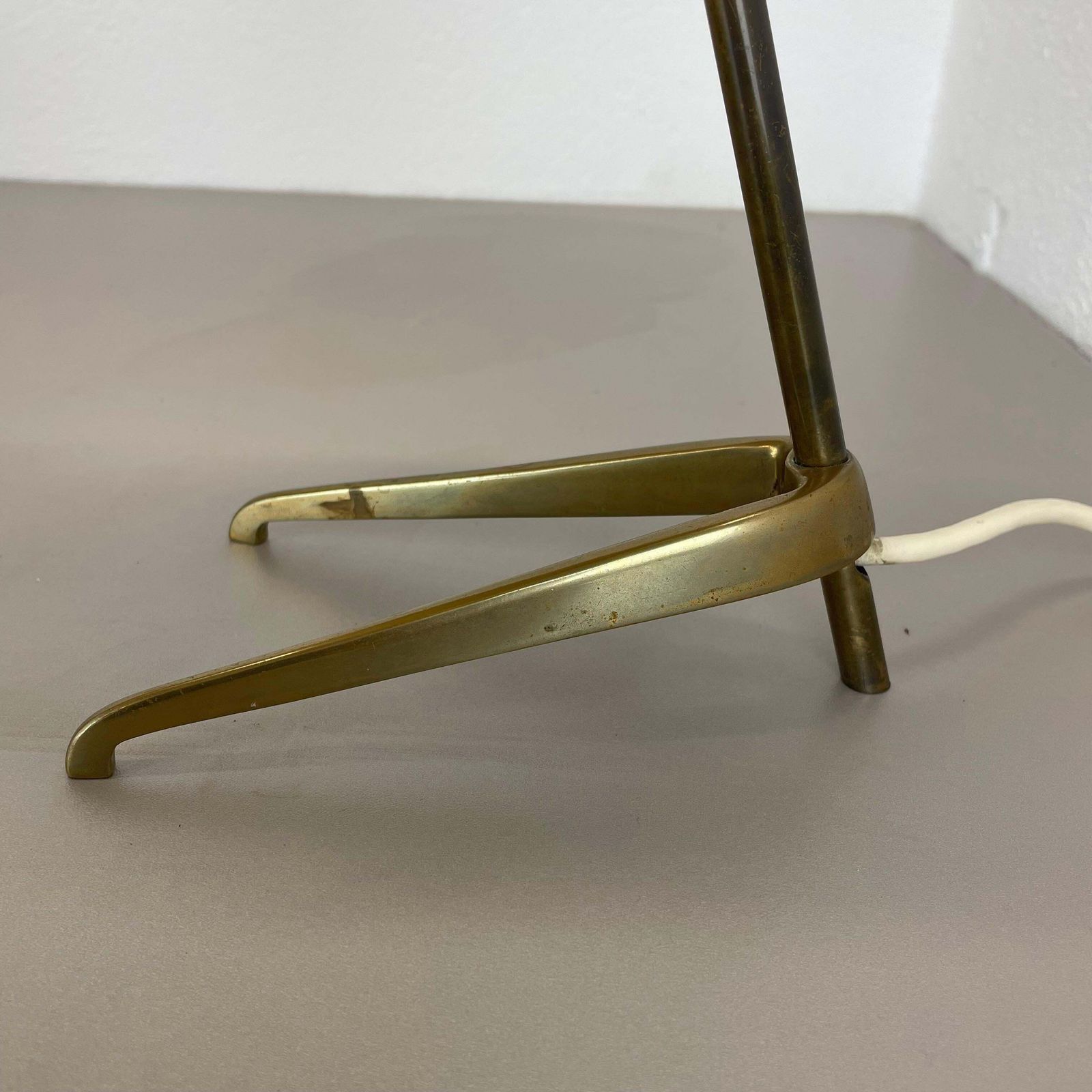 Set Of 2 Midcentury Modern Brass Table Light By J.T Kalmar Attrib., Austria 1950 photo vintage