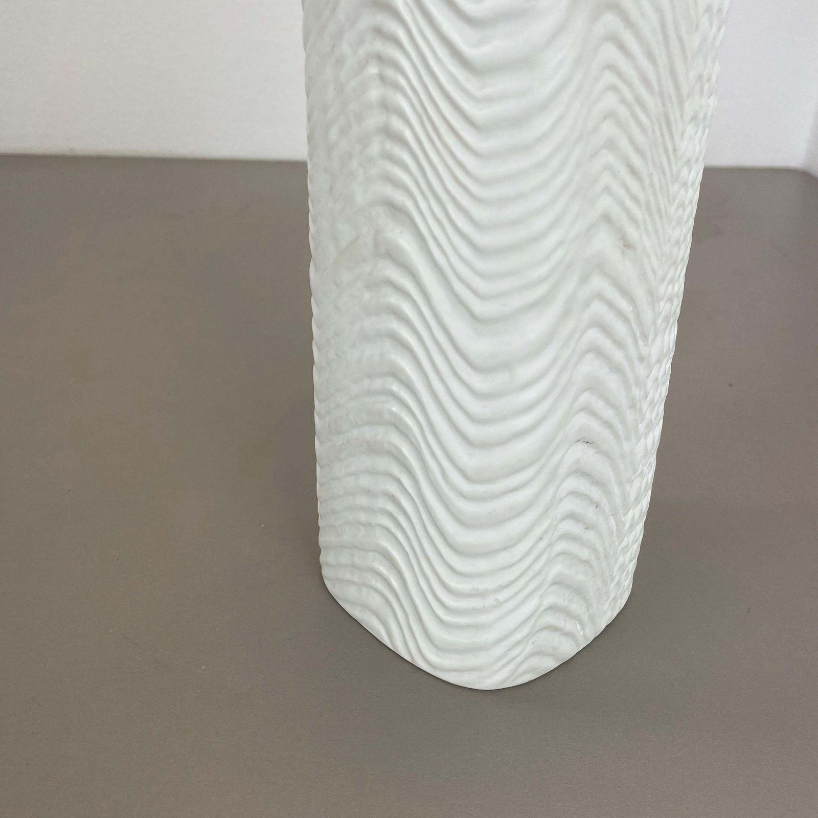 Large 30cm Op Art Vase Porcelain Vase By Martin Freyer For Rosenthal, Germany photo Home Decor