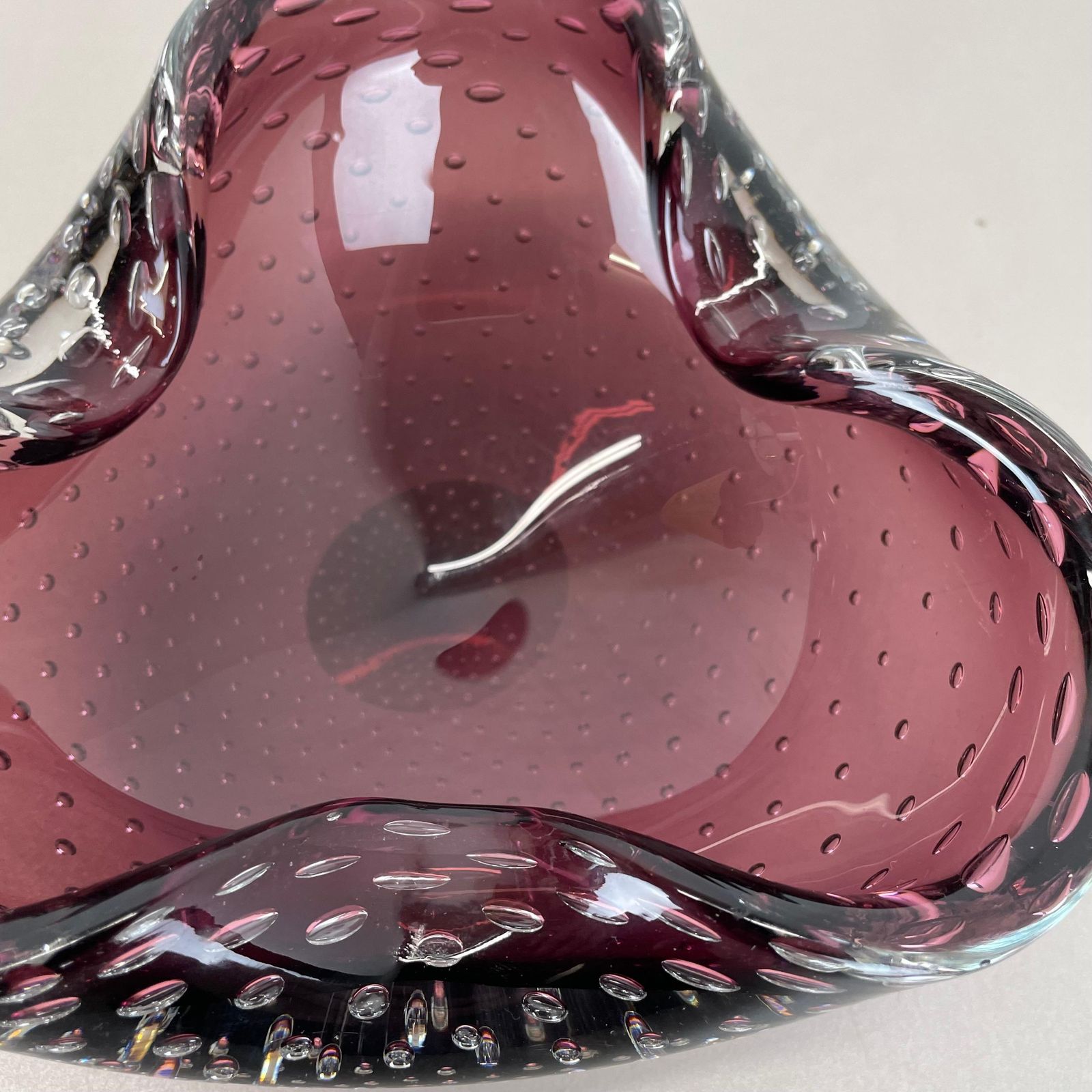 photo vinterior Large 1.3kg Murano Glass Bullicante Purple Bubble Bowl Element Shell Italy, 1970