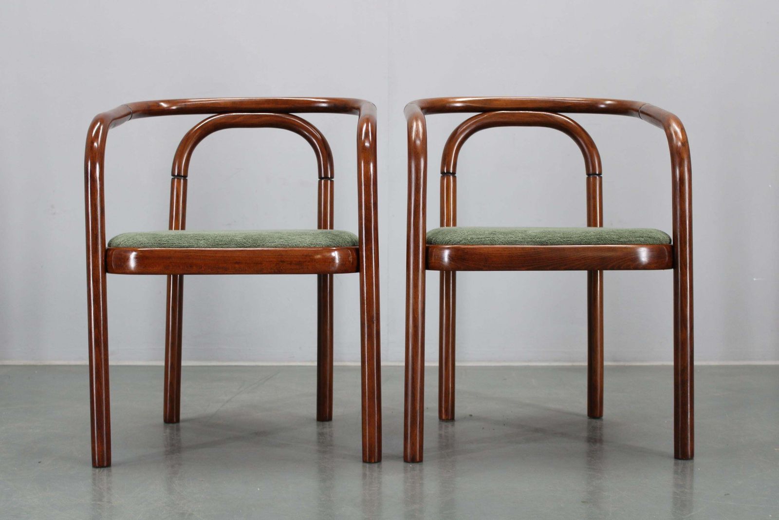 1970s Antonin Suman Set Of Six Beech Bentwood Restored Dining Chairs By Ton photo vinterior