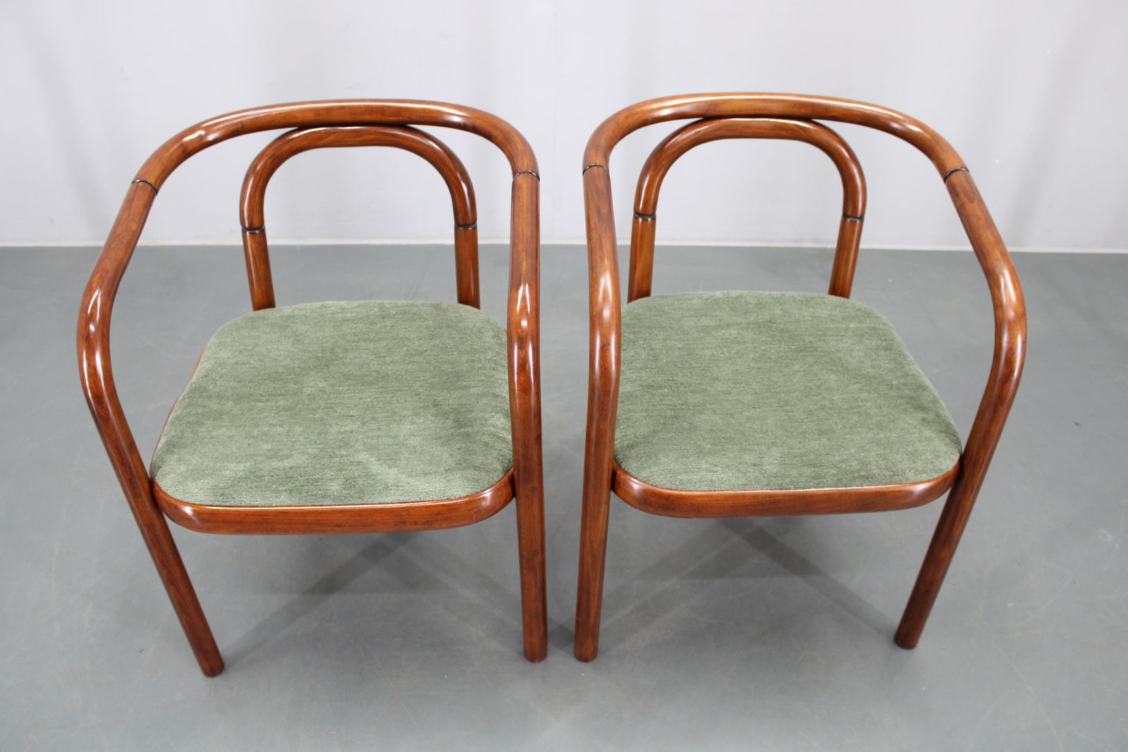 1970s Antonin Suman Set Of Six Beech Bentwood Restored Dining Chairs By Ton photo buy