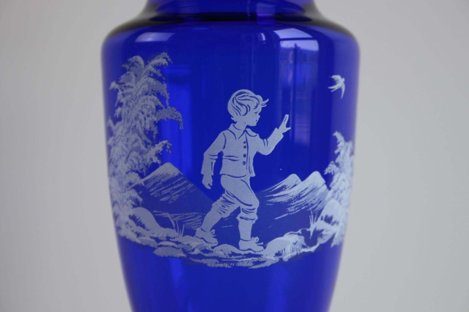 Original Mary Gregory Cobalt Blue Glass Vase  "Ice Children" Collection photo furniture