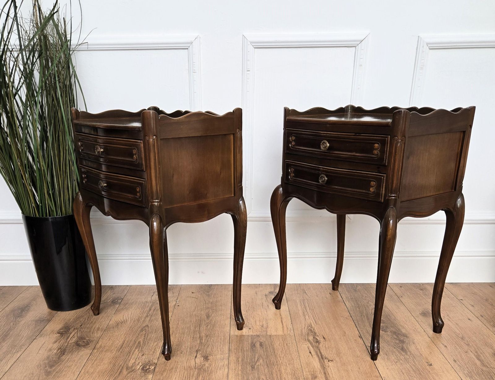 Pair Of French Nightstands With Three Drawers And Carbriole Legs photo vinterior
