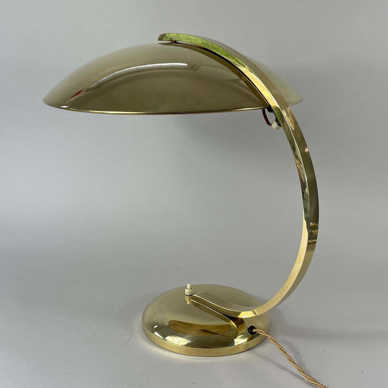 photo vintage Art Deco Bauhaus Brass Table Lamp Gleibo By Hillebrand, Germany 1930s