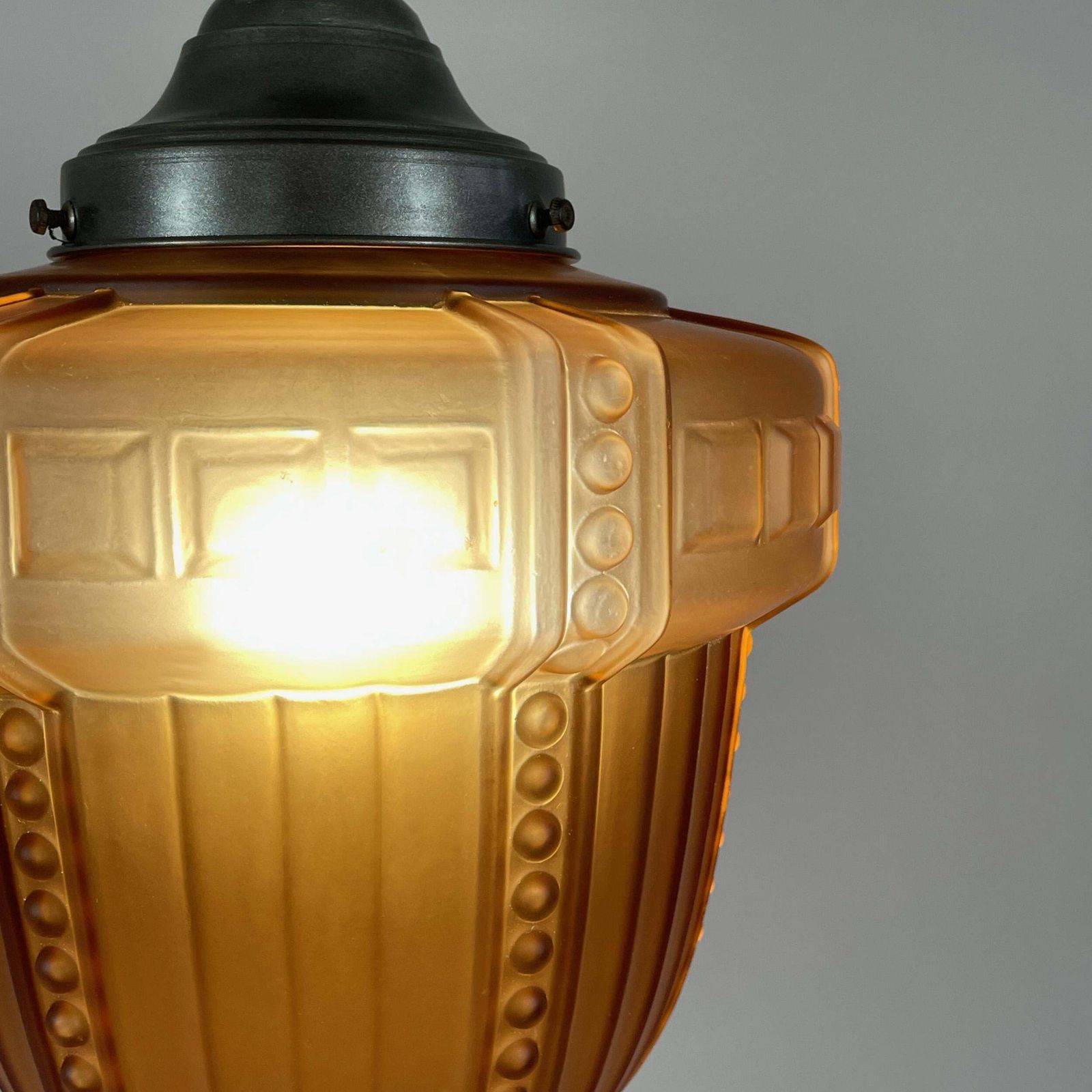 Swedish Grace Havanna Glass & Burnished Brass Pendant, Böhlmarks, 1920s To 1930s photo vinterior