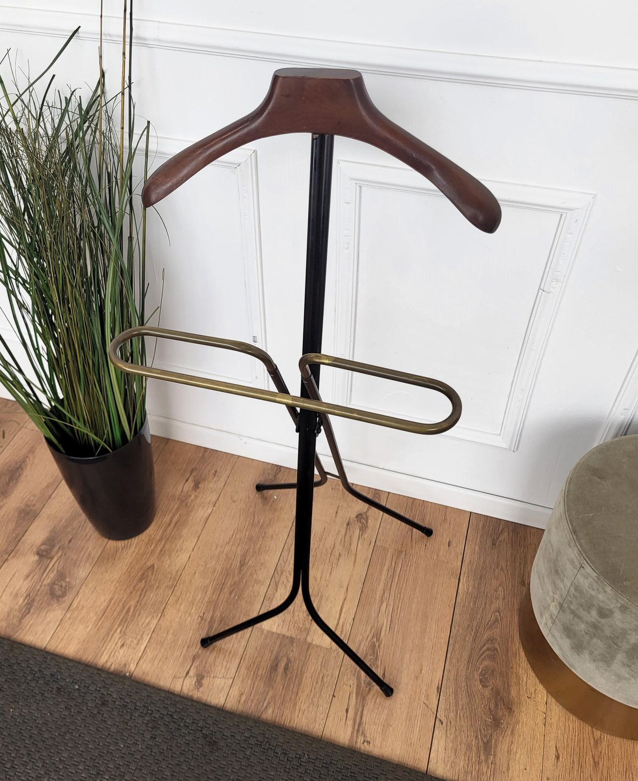 1950s Italian Mid Century Brass Metal Wood Valet Stand Dressboy photo for sale