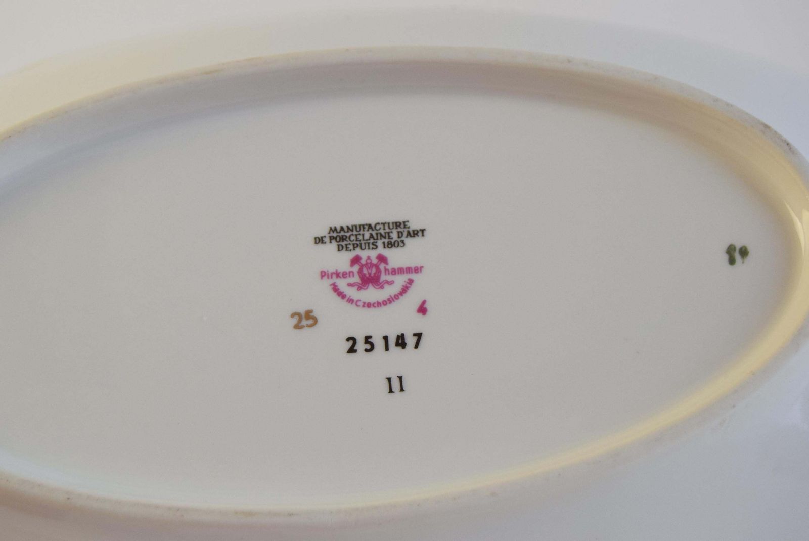 Pirken Hammer Porcelain Basket And Bowl Set With Gold Trim photo buy