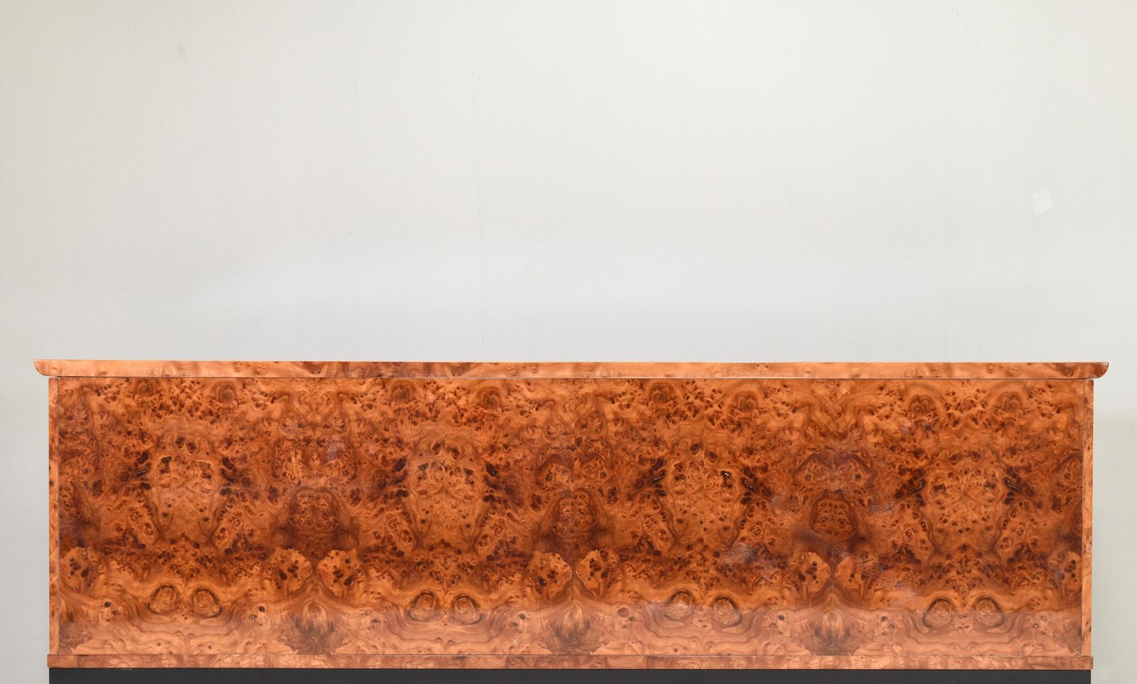 Italian Sideboard In Burlwood And Brass Details By Glam Furniture Italy, 1970's photo buy
