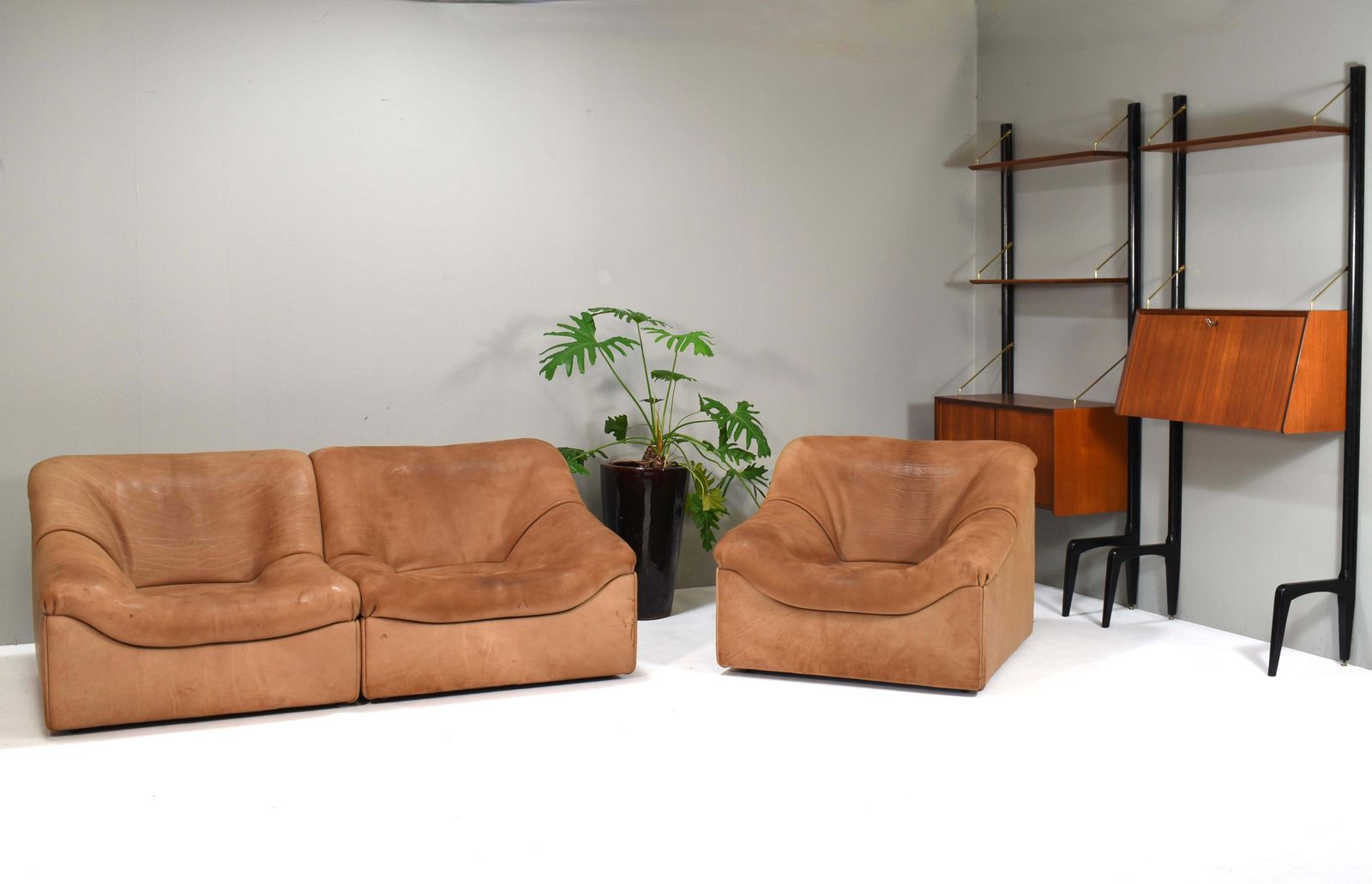 photo furniture De Sede Ds46 Tan Buffalo Leather Lounge Armchair, Switzerland   1976