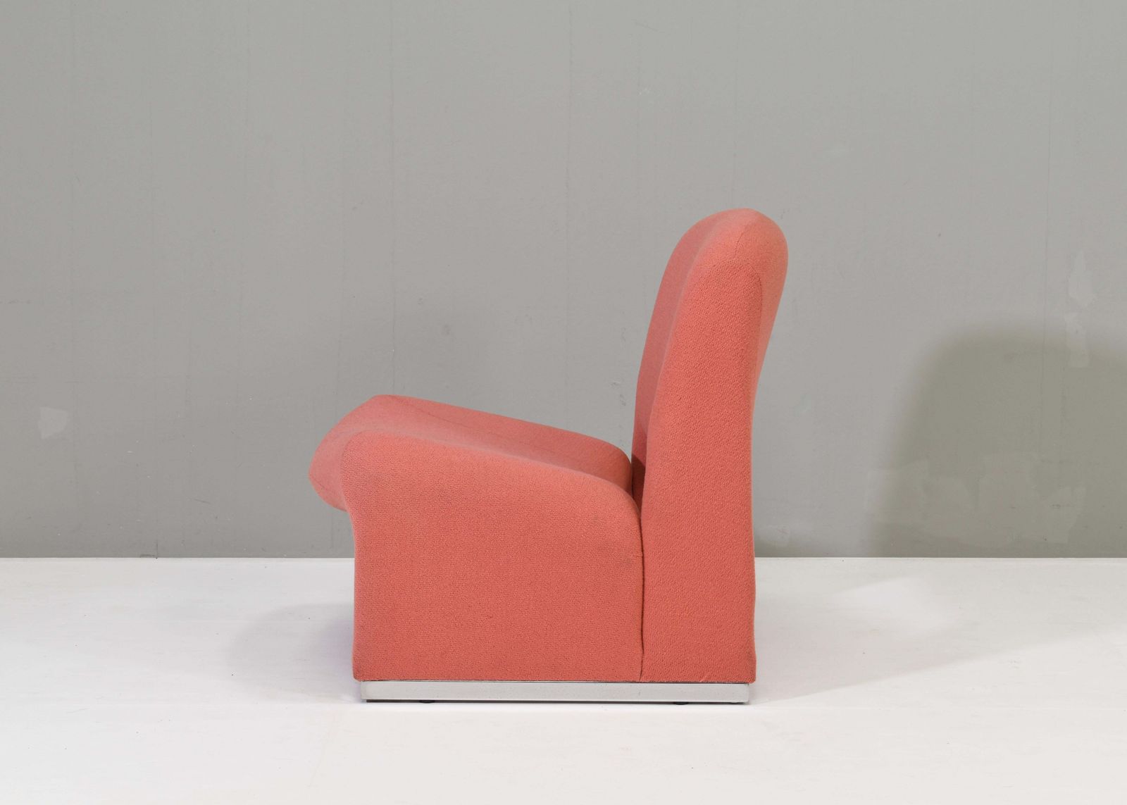‘Arki’ Lounge Chair By Giancarlo Piretti For Castelli, Italy – 1970 photo 2525.0
