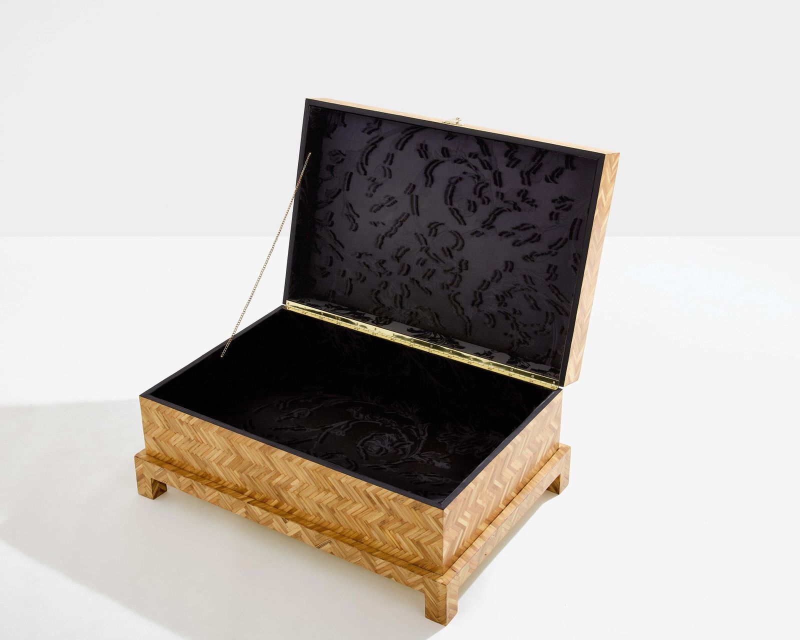 Galerie Maison & Jardin Bamboo Marquetry Brass Trunk 1970 photo 12069.0