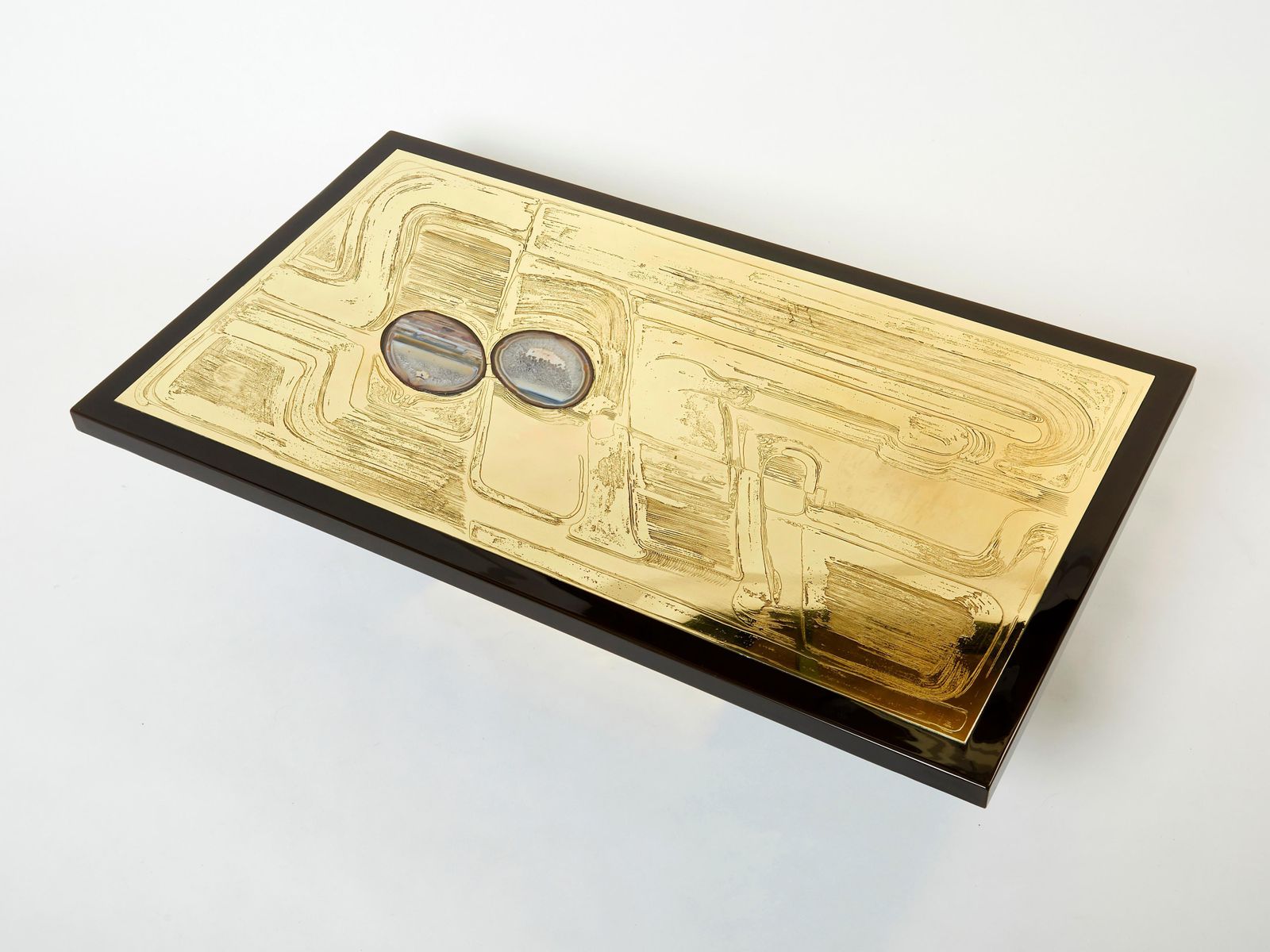 Table basse belge en laiton gravé avec agates, signée Christian Krekels, 1979 photo vinterior