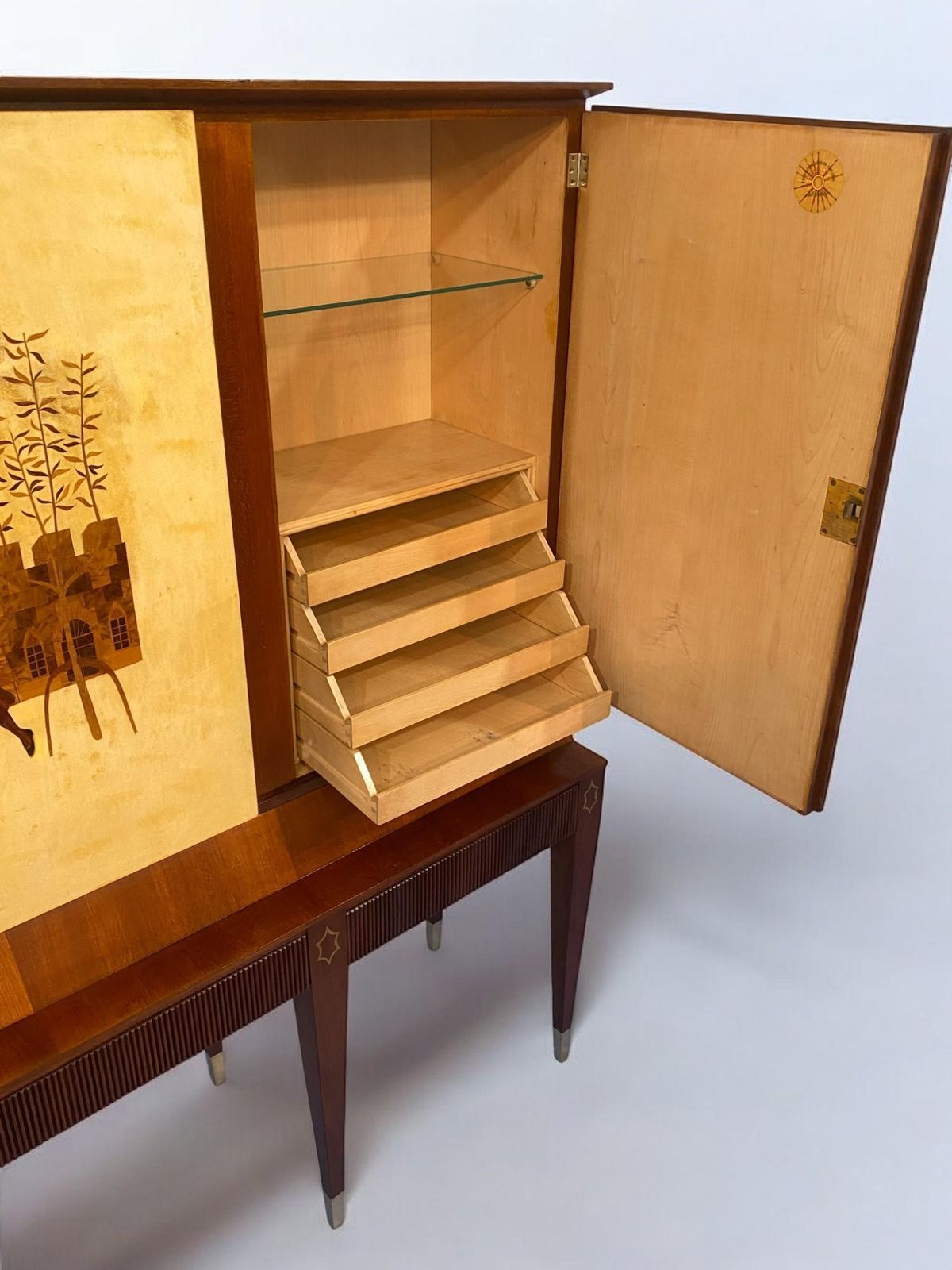 Credenza Italiana In Pergamena Intarsiata Disegnata Da Paolo Buffa Nel 1950 photo vintage