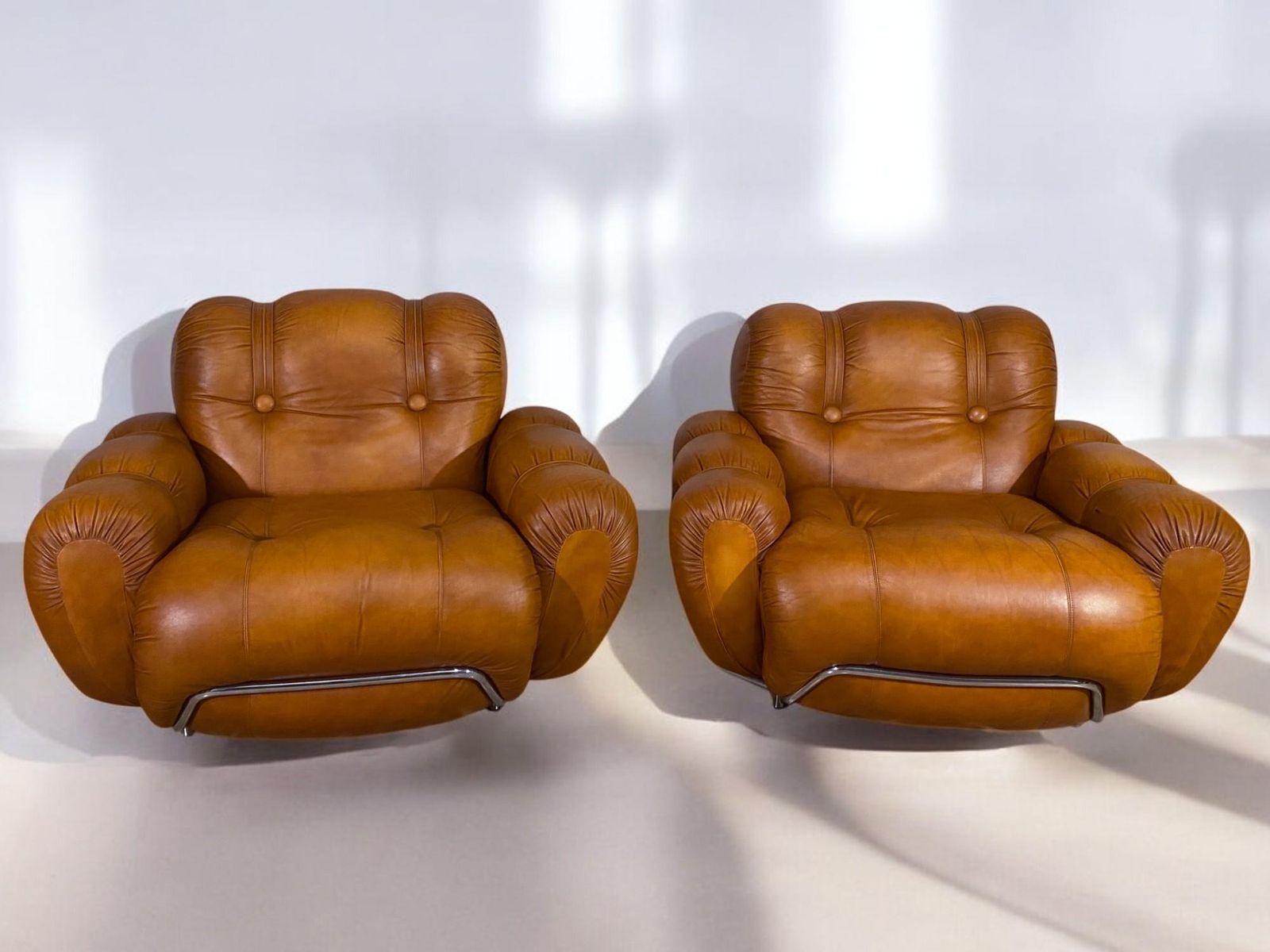 Italian Mid Century Natural Leather Space Age Armchairs, 1970s photo Furniture