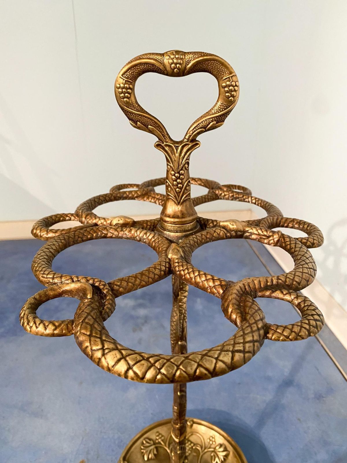 photo vintage Italian Art Nouveau Liberty Brass Umbrella Stand, 1930s