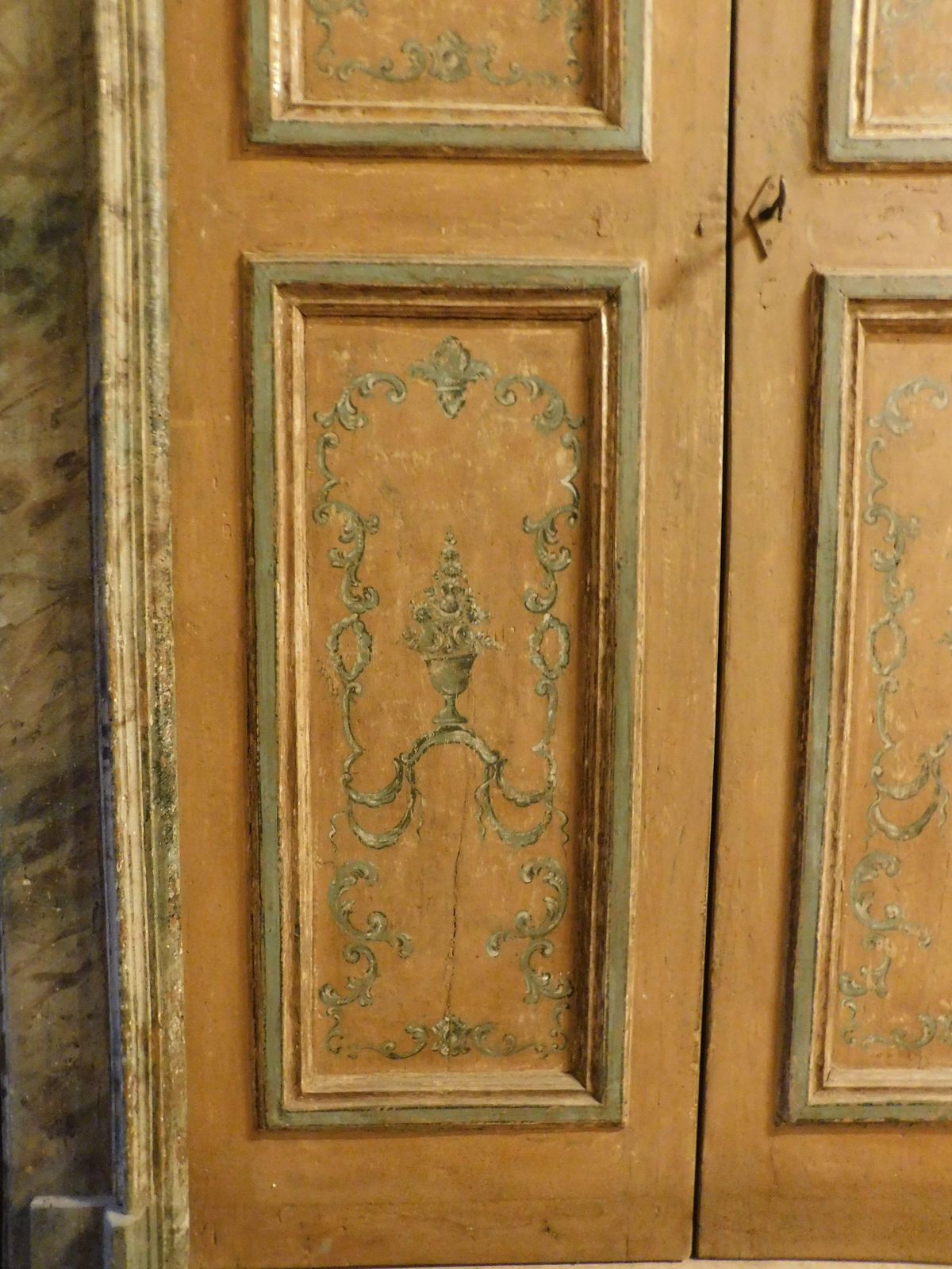 Double Leaf Door In Lacquered Wood With Frame Painted With A Fake Marble Effect photo Home Fixtures