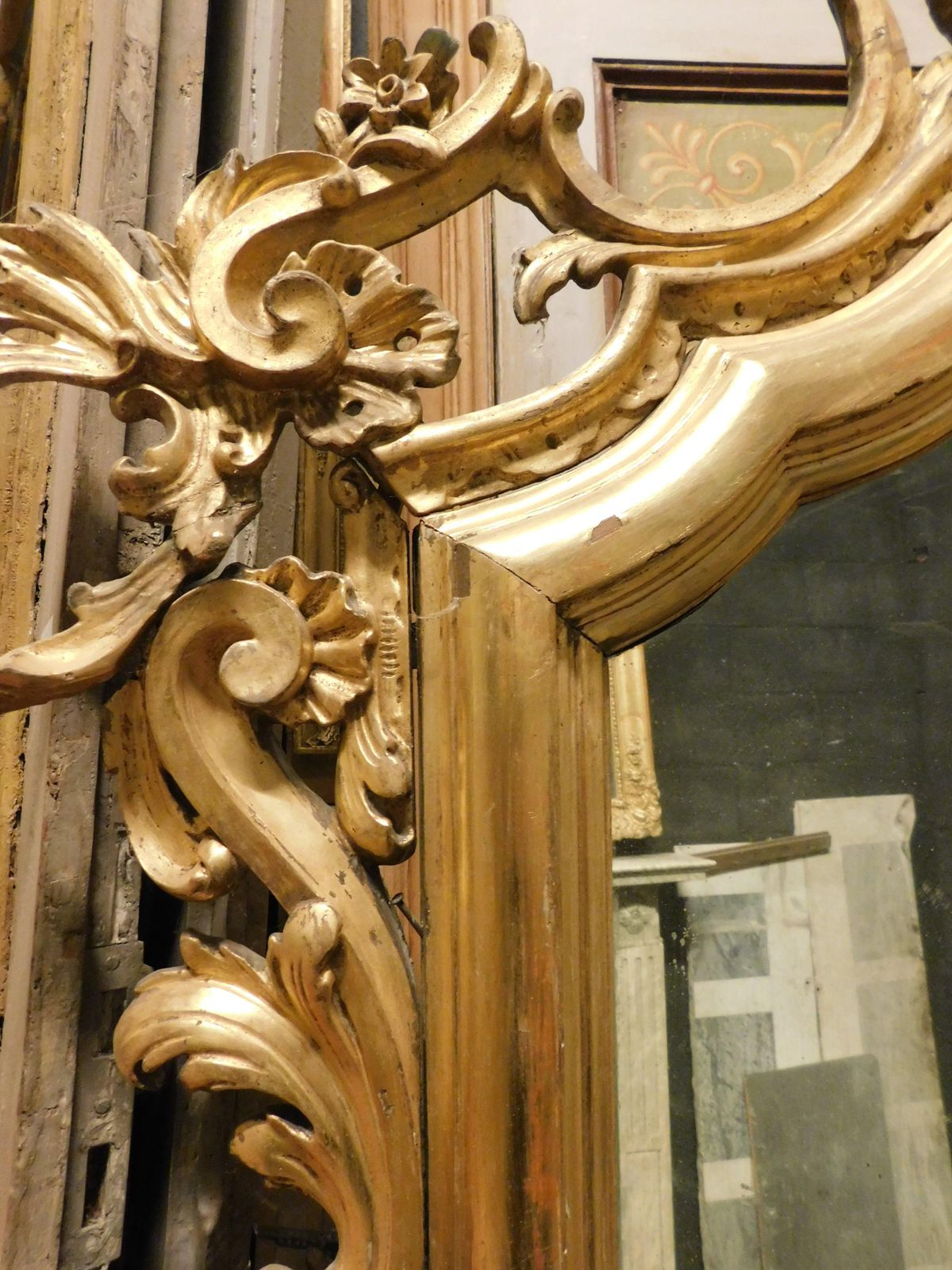 Richly Carved And Gilded Wooden Mirror, Italy photo vintage