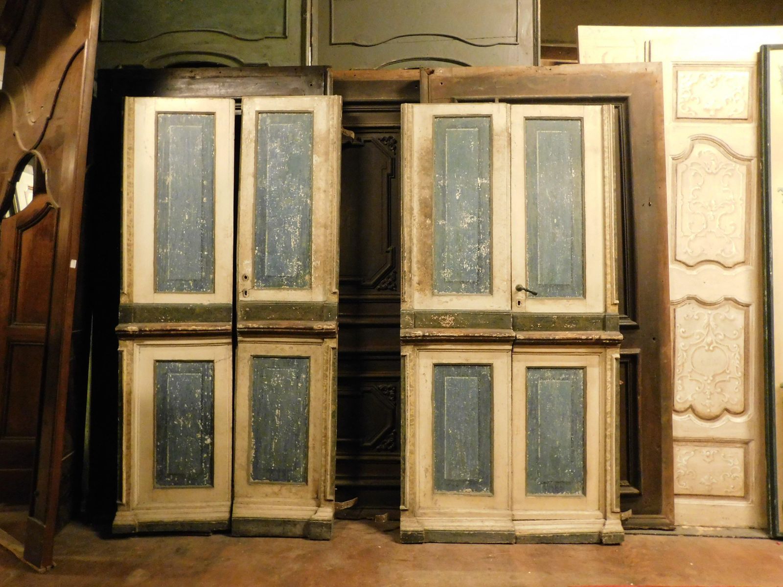 Set Of 2 Interior Doors In First Lacquer With Two Doors Each, Italy photo for sale