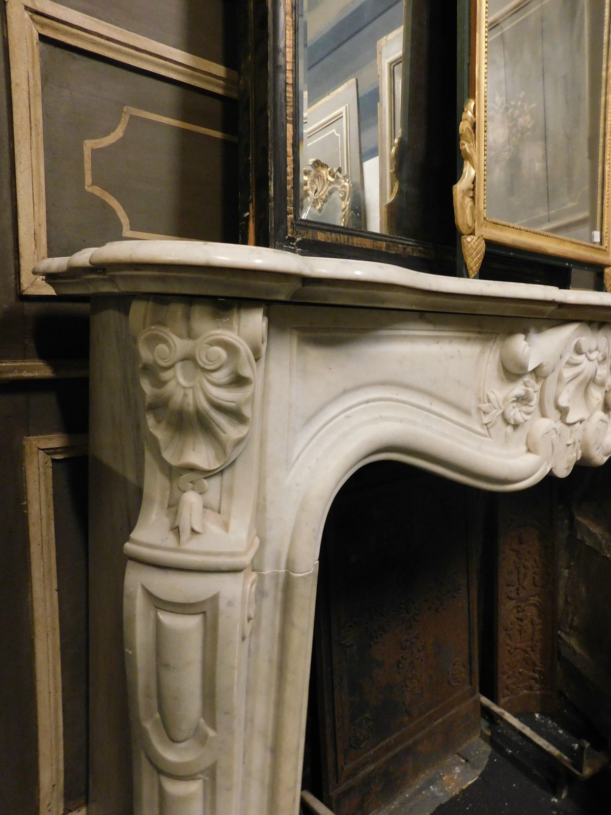 photo buy Fireplace Handle Carved With Three Shells In White Carrara Marble, France