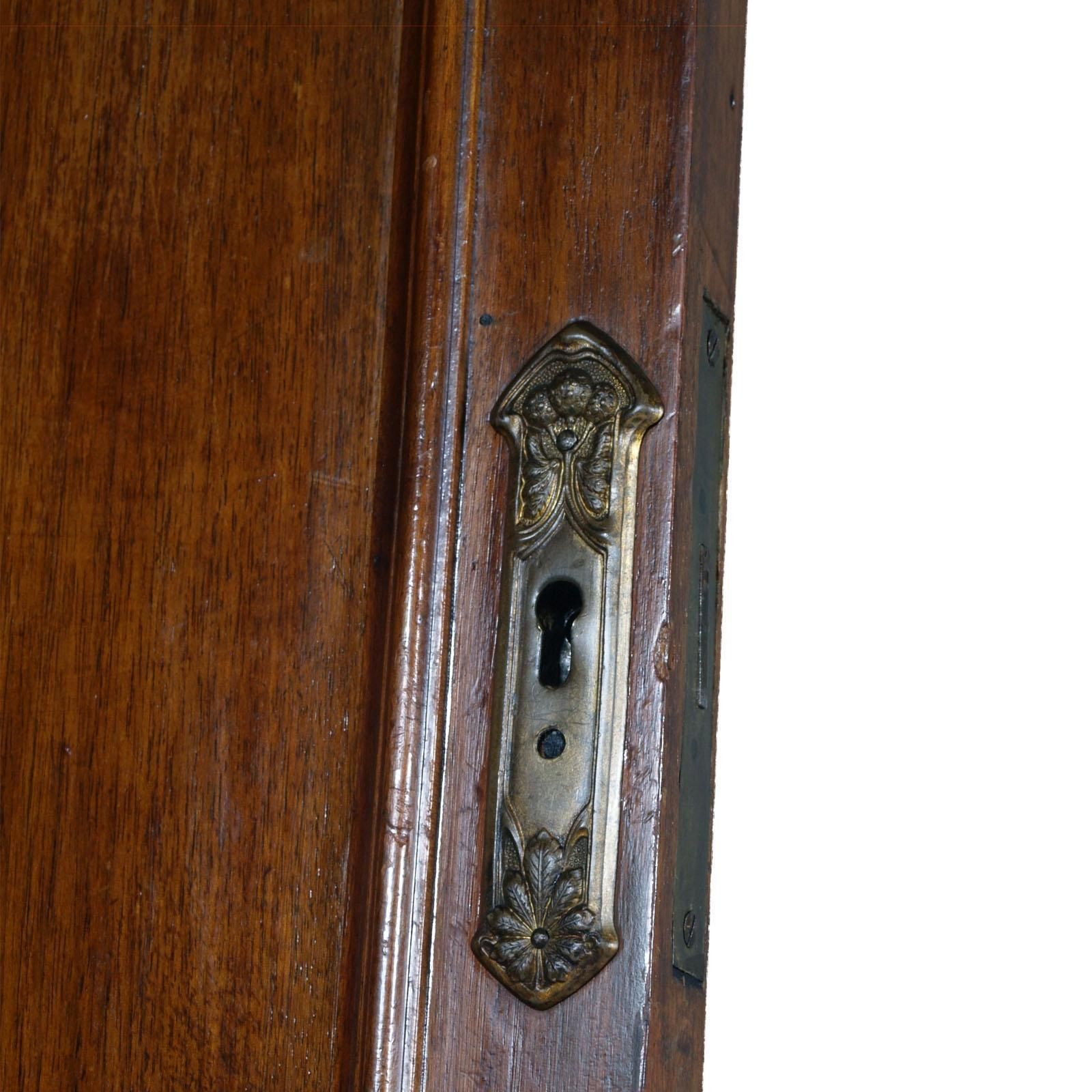 Art Nouveau, Wardrobe , Chest Of Drawers By Vincenzo Cadorin Venezia In Walnut photo vintage