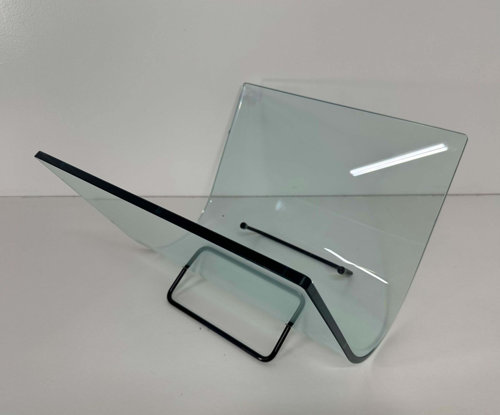Italian Curved Glass And Metal Magazine Holder, Fiam, 1980s photo furniture