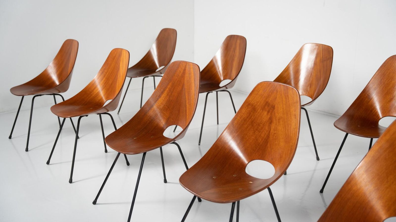 Vittorio Nobili "Medea" Dining Chairs, Italy 1955   Sold Per Piece photo furniture