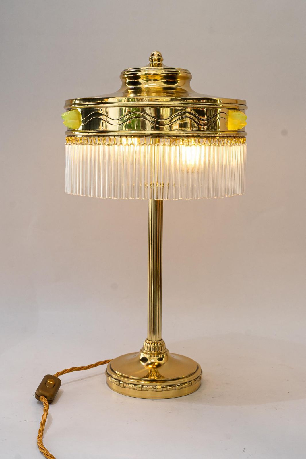 photo vintage Art Deco Table Lamp With Orig. Opaline Glass Stones Vienna Around 1920s