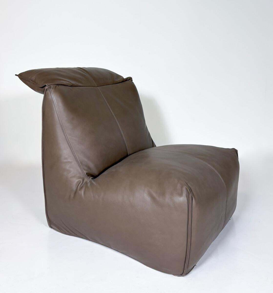 “Le Bambole” Chair By Mario Bellini For B&B Italia   1970s   New Upholstery photo Furniture