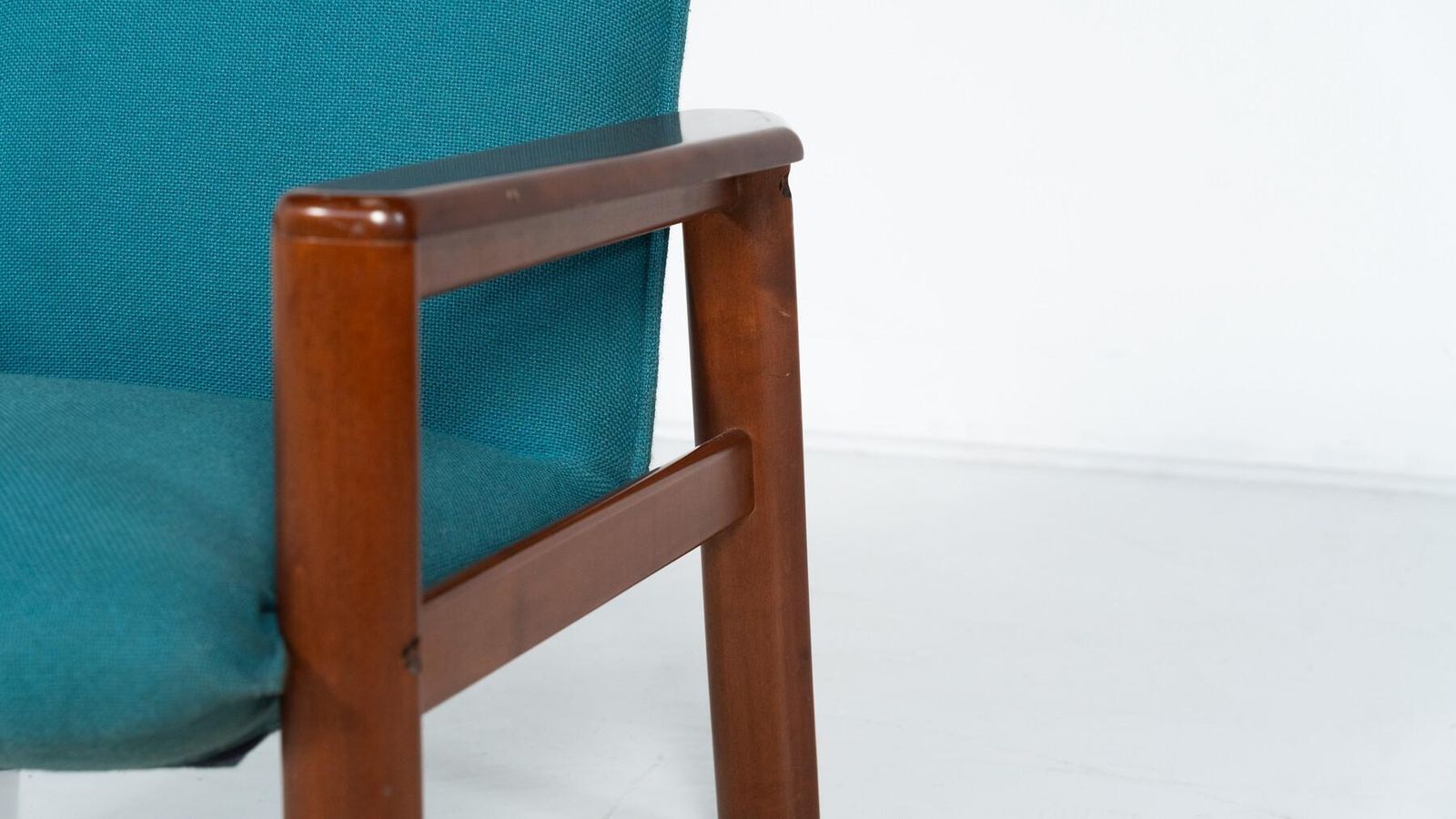 photo vinterior Mid Century Modern Pair Of Armchairs, Blue Fabric And Wood, Italy, 1960s