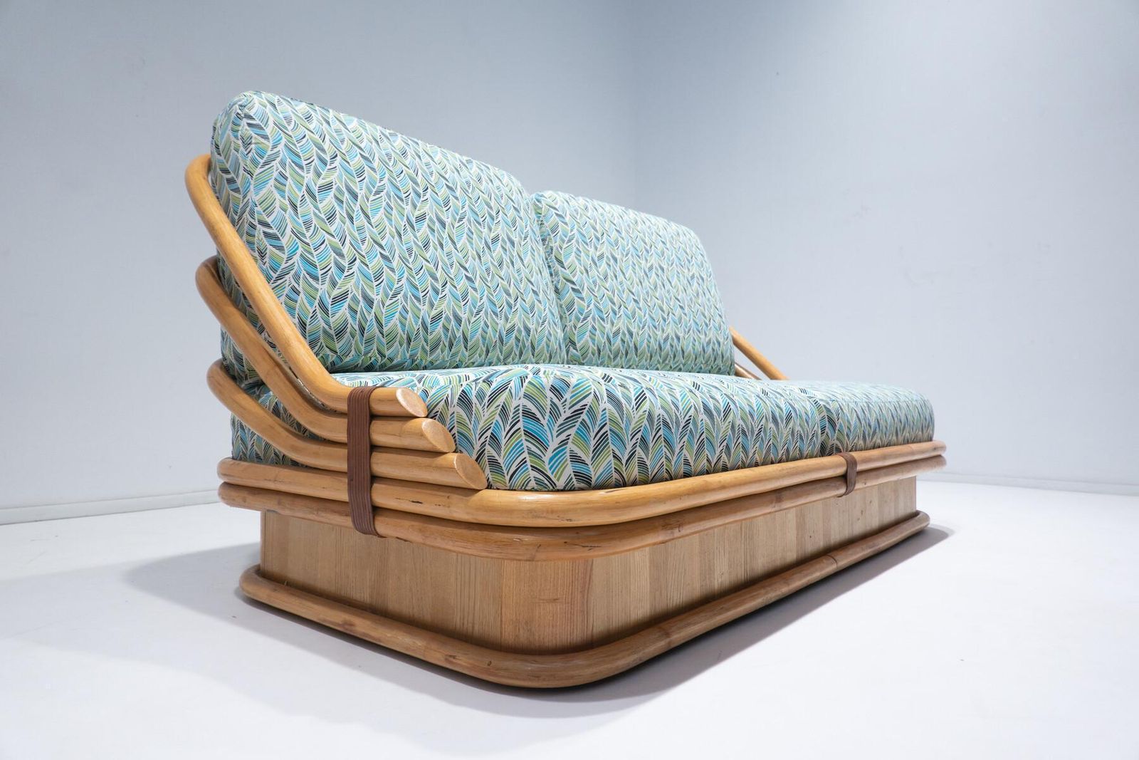 Rattan Sofa By Vivai Del Sud, 1970s   New Upholstery photo vinterior