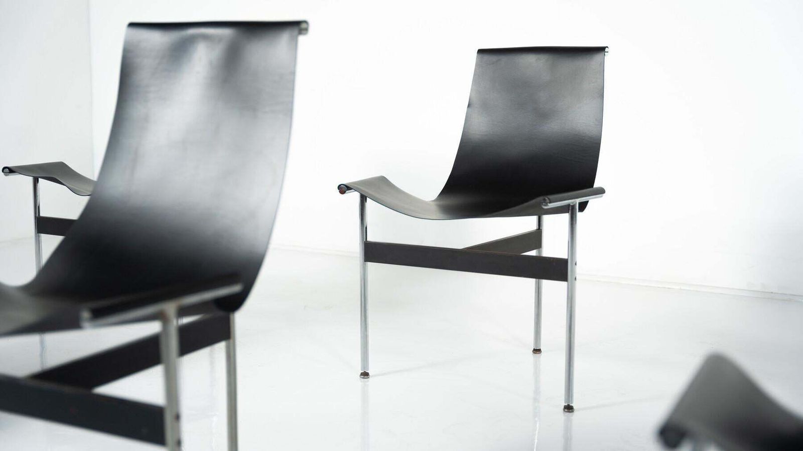 Set Of 6 "T" Chairs By Douglas Kelly, Ross Littell And William Katavolos, 1950s photo Furniture