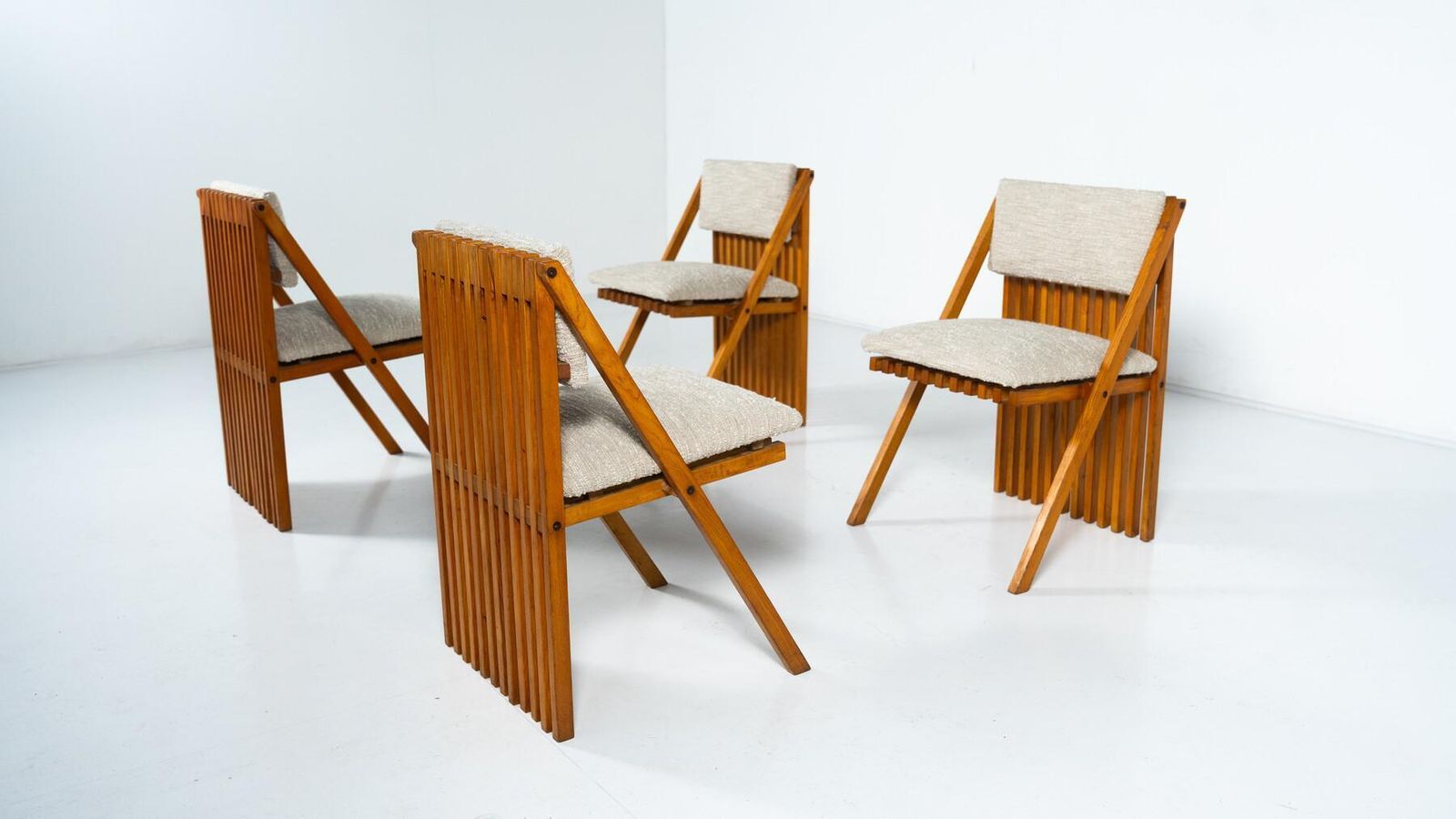 Mid Century Modern Dining Table Set " Millepiedi" By Tito Pinori, 1970s photo vintage