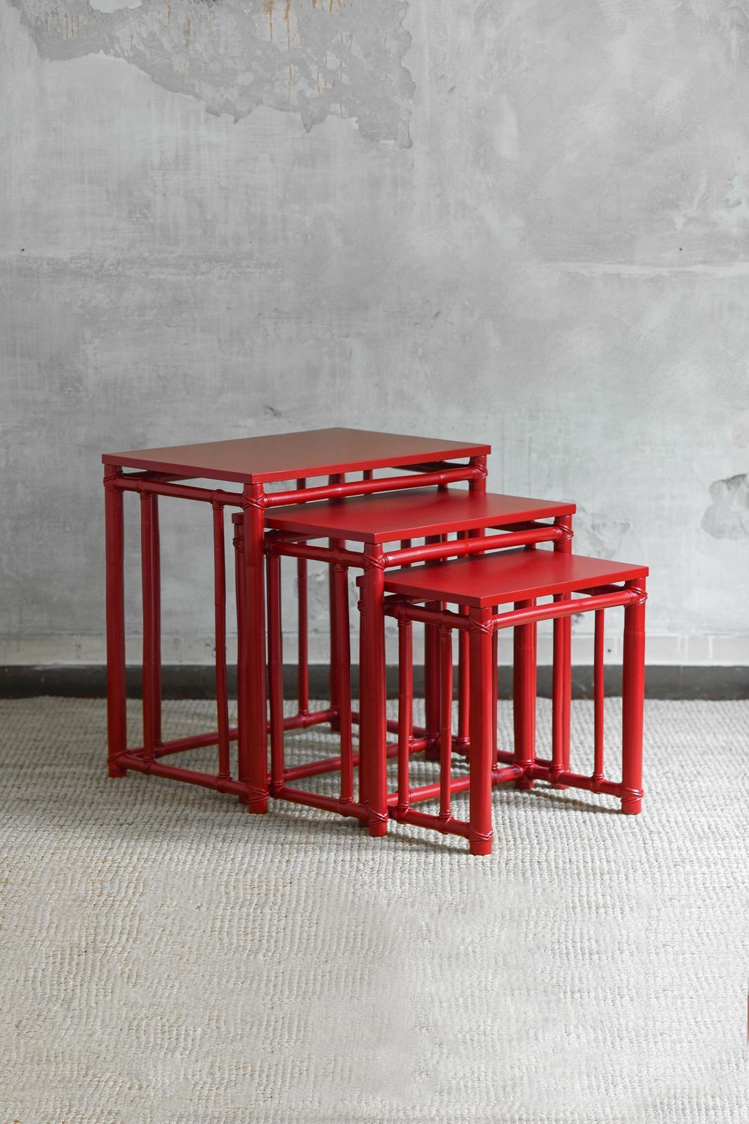 Nesting Side Tables In Red Lacquered Bamboo  – Mcguire San Francisco 1970 photo furniture