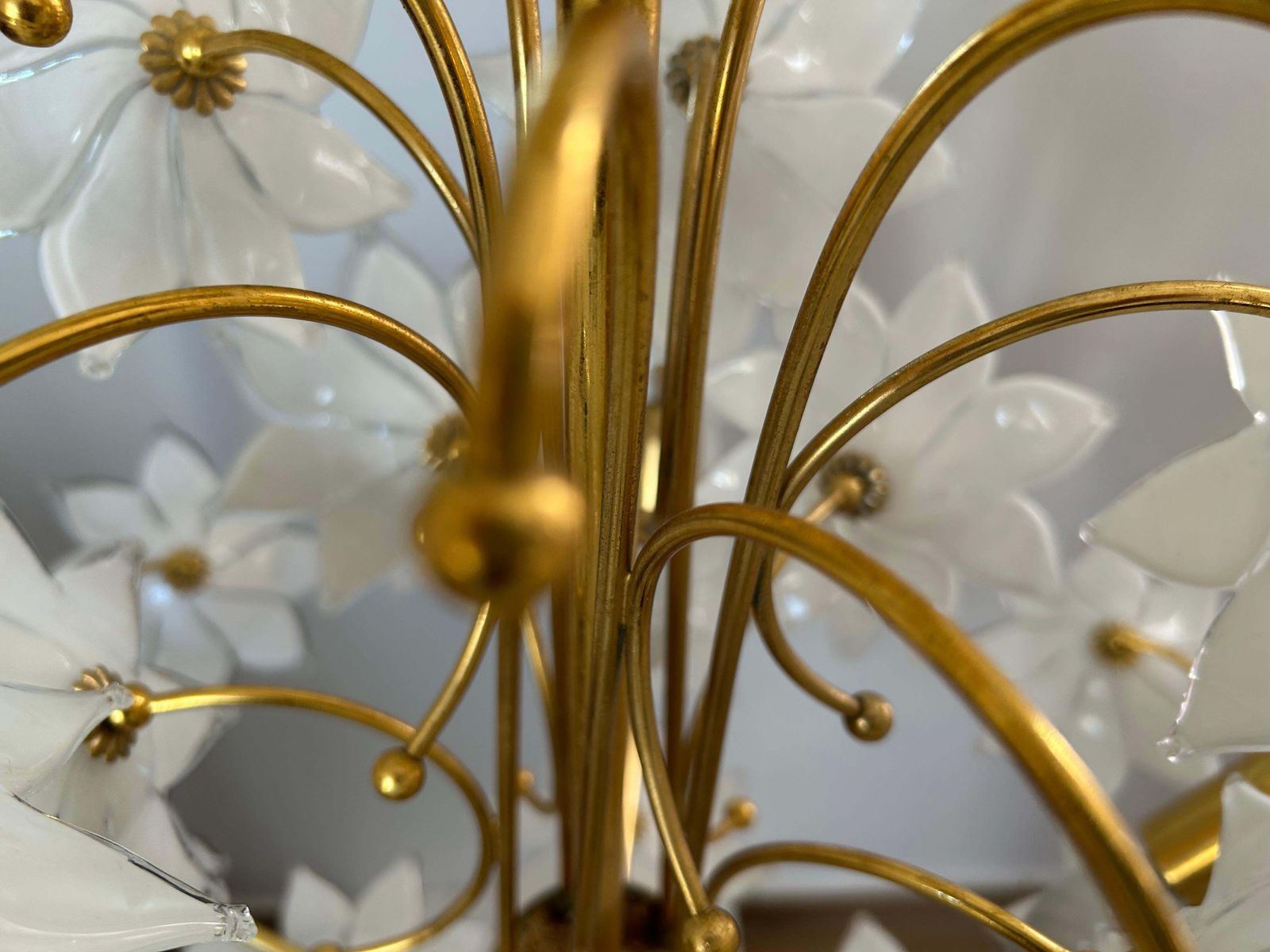 Daisies In The Sky, Pair Of Magnificent Murano White Flowers Chandelier, 1980 photo 4779.0