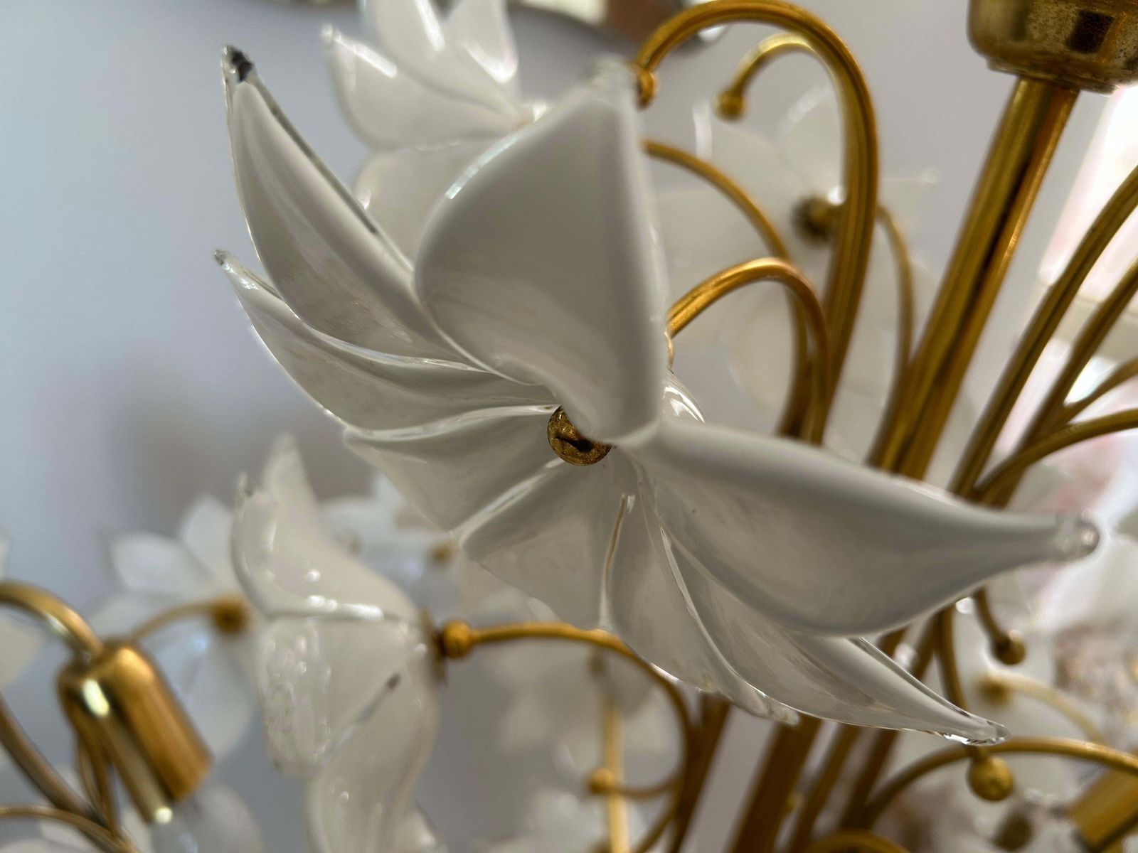 Daisies In The Sky, Pair Of Magnificent Murano White Flowers Chandelier, 1980 photo buy