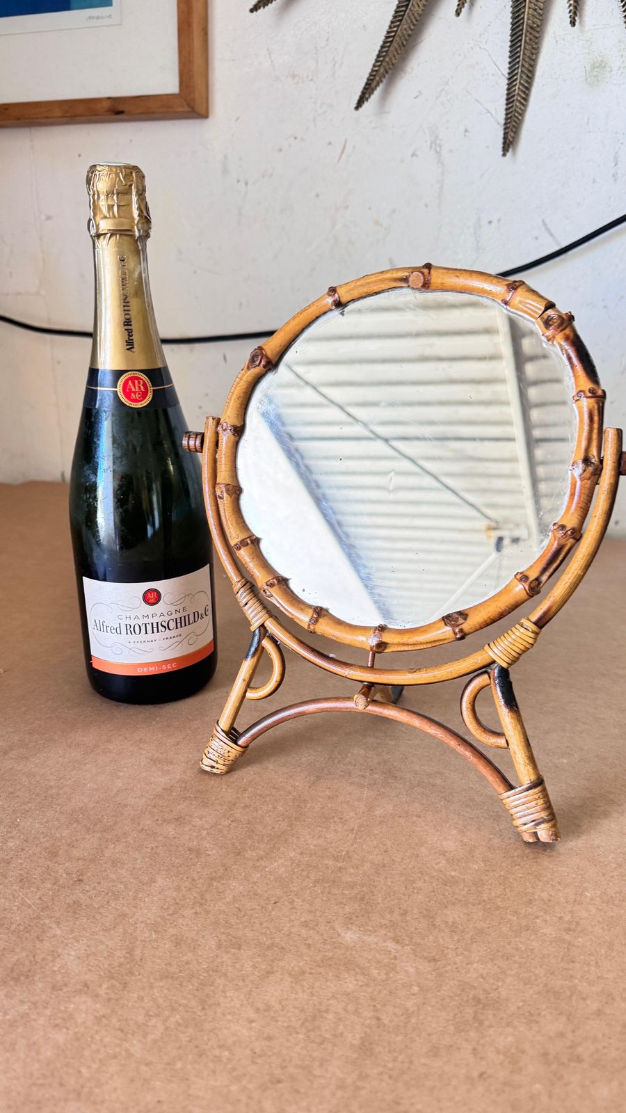 478.0 1960s French Riviera Tripod Table Mirror In Rattan, Adjustable Circular Design photo