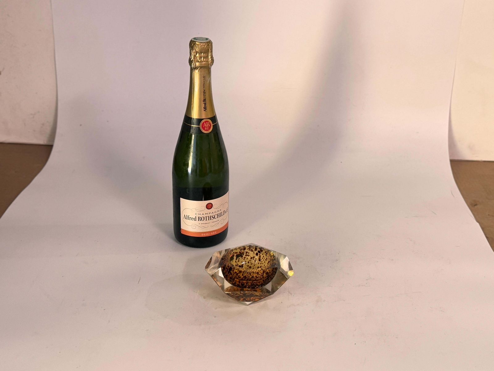 photo furniture Vide Poche Or Ashtray In  Art Glass Venice Brown Color Italy Murano 1970