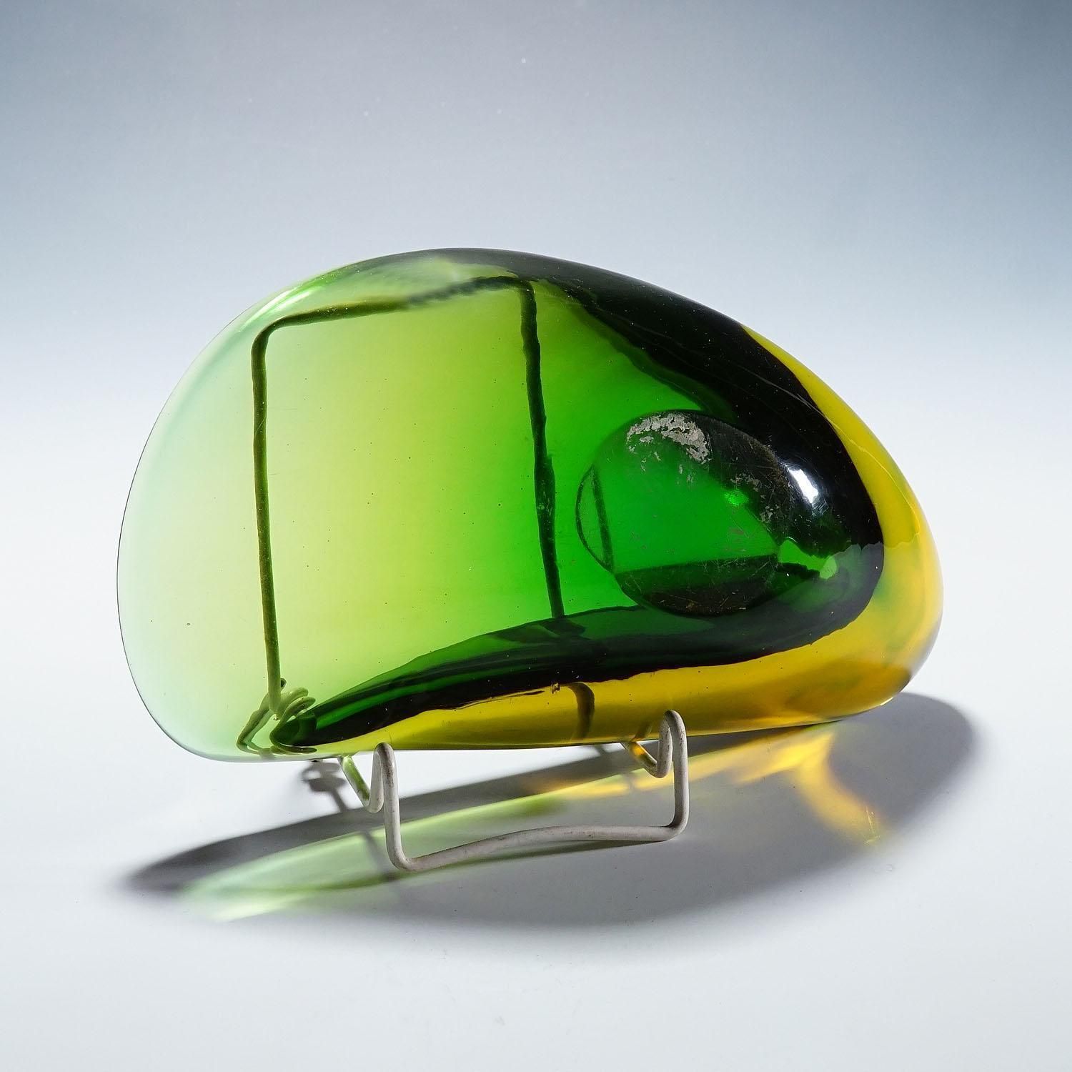 Archimede Seguso Sommerso Valva Bowl In Green And Yellow photo vintage