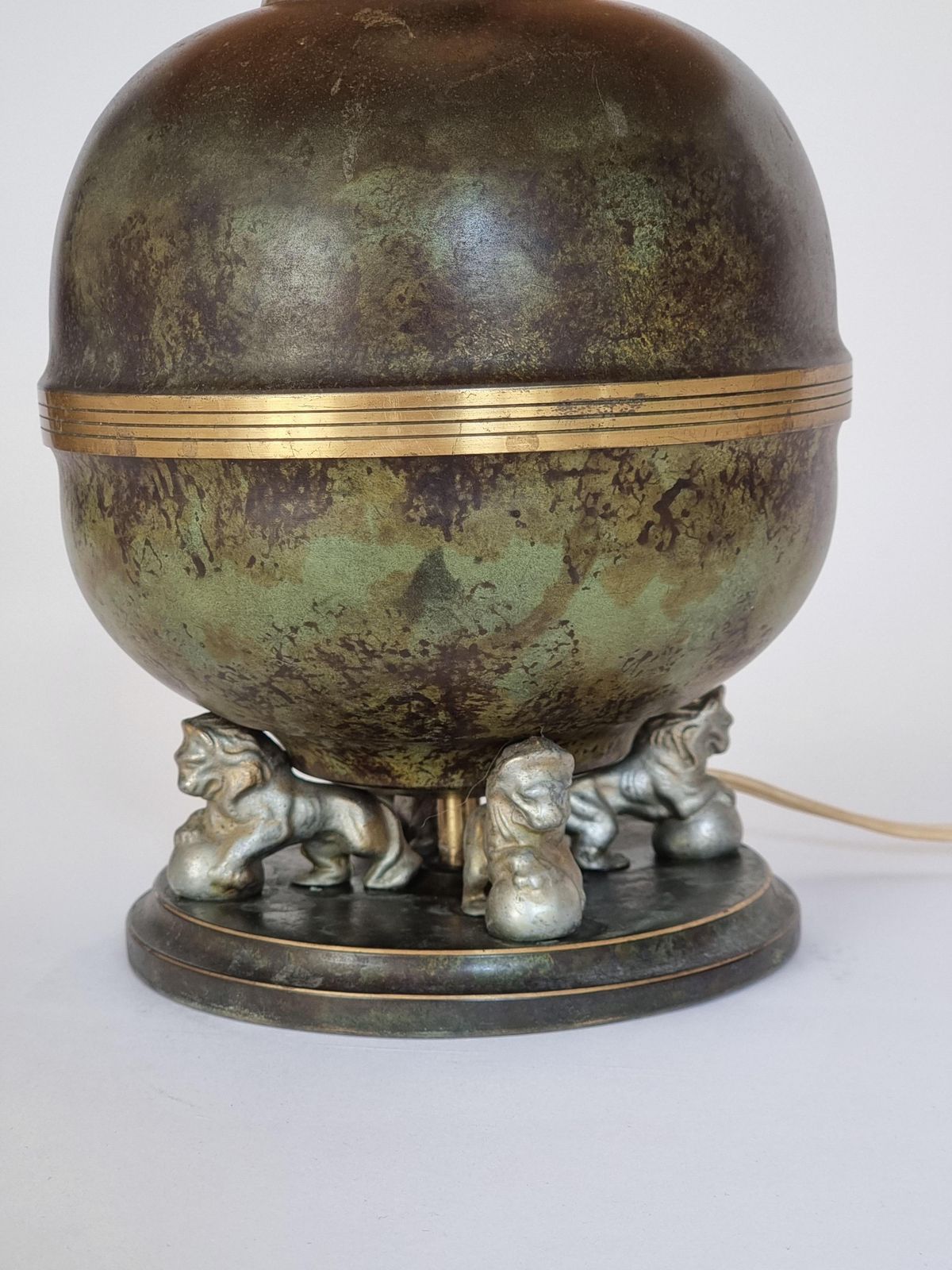 Table Lamp, Svenska Metallverken, Decor Of Lions, Swedish Grace photo vinterior