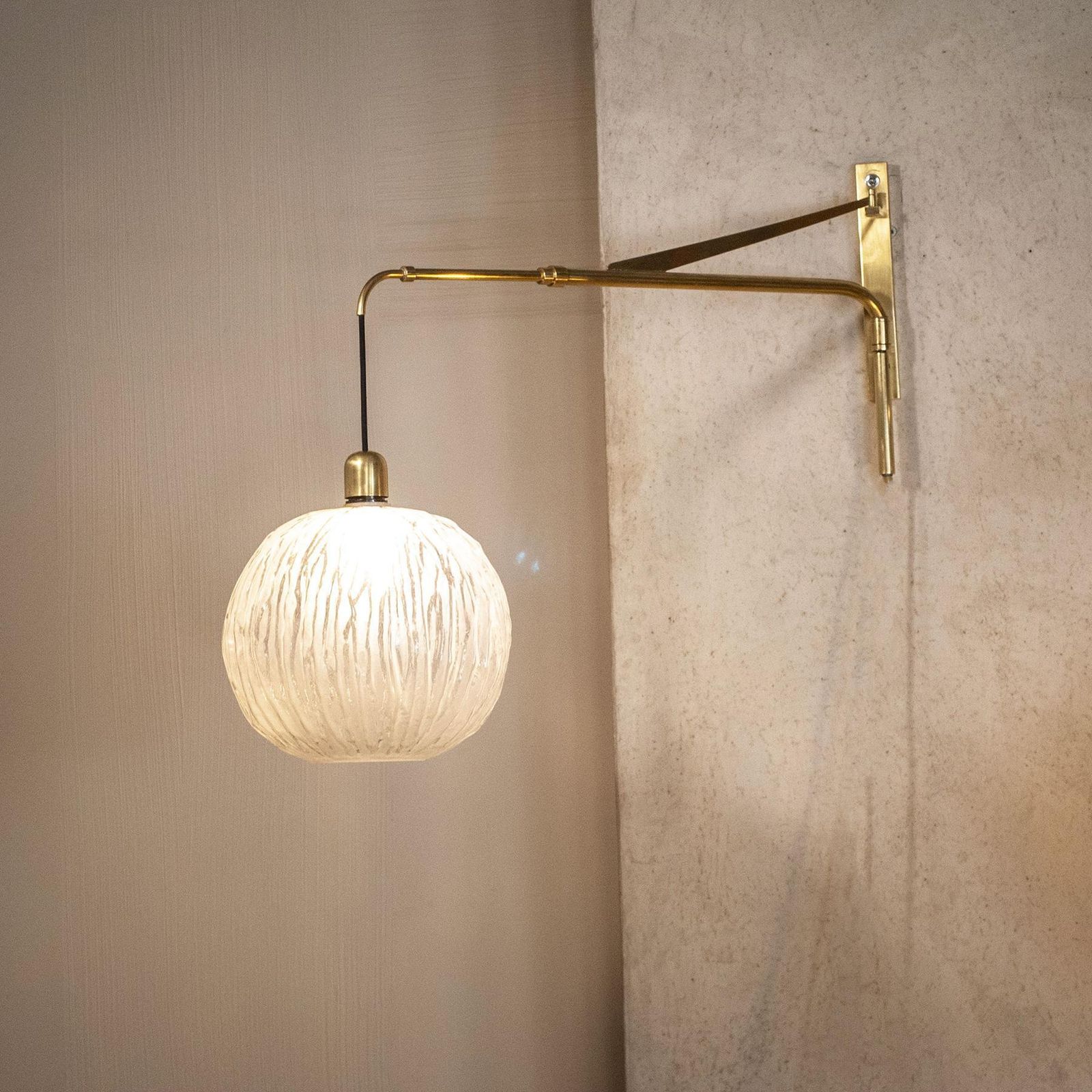 Italian Midcentury Wall Lights In Brass Mid Fifties ( Tommaso Barbi ) photo 4060.0