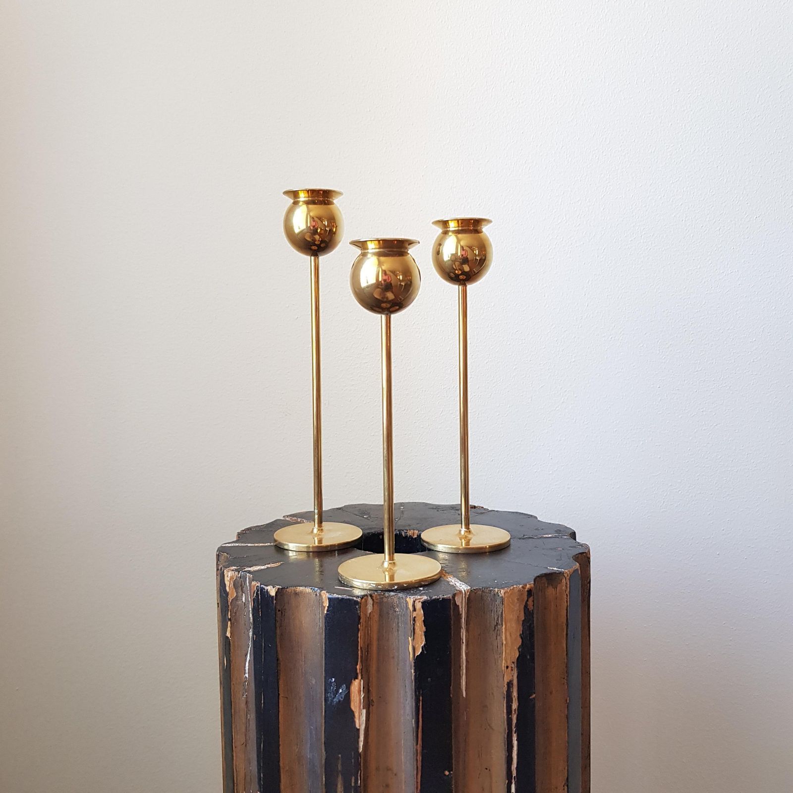 Pierre Forssell, Candlesticks "Tulip" , Brass, Skultuna, Scandinavian Modern photo vinterior