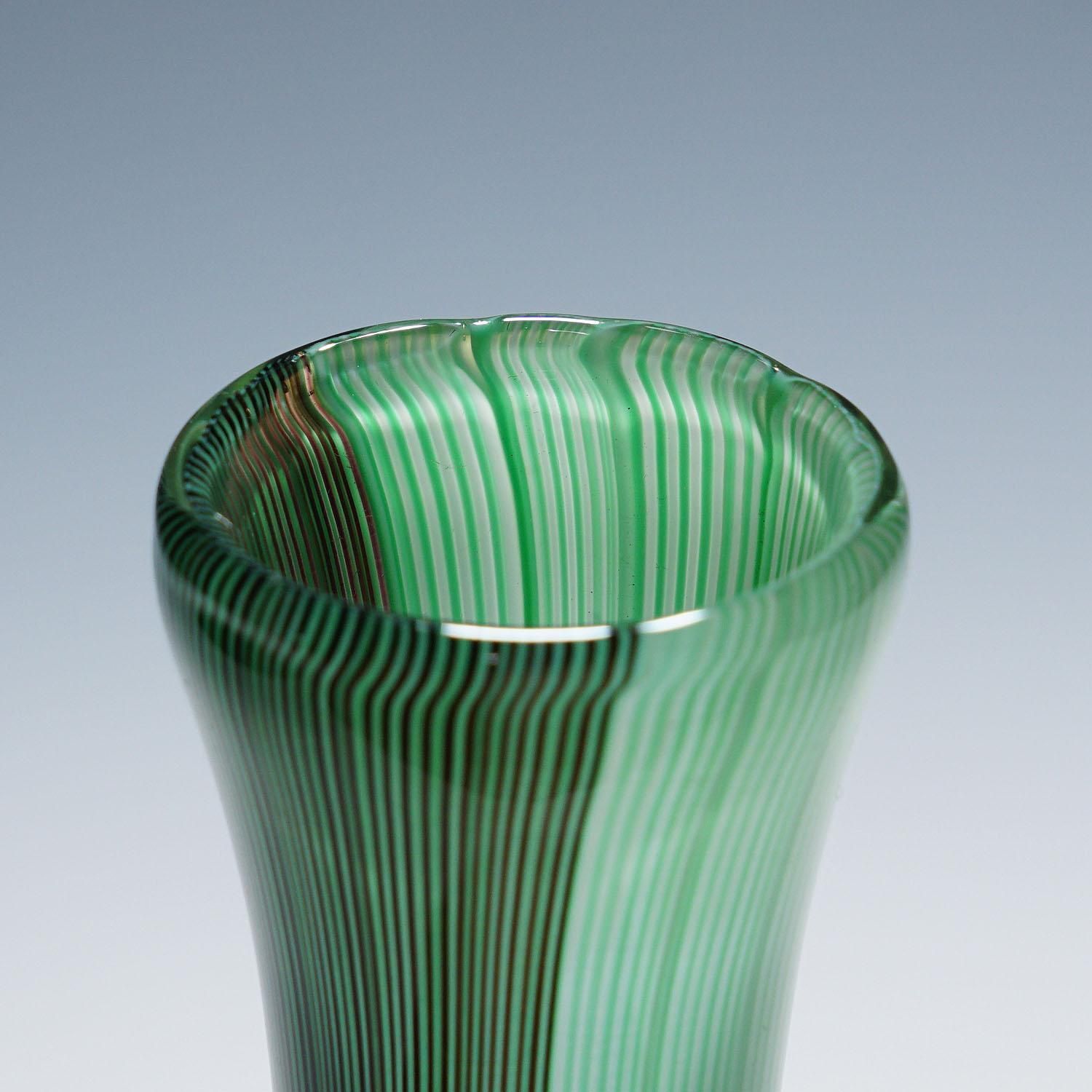 Large Tessuto Vase By Carlo Scarpa For Venini Murano photo vinterior
