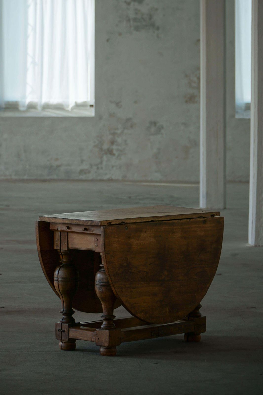 Antique Baroque Drop Leaf Table In Oak, Danish Cabinetmaker, 19th Century photo furniture