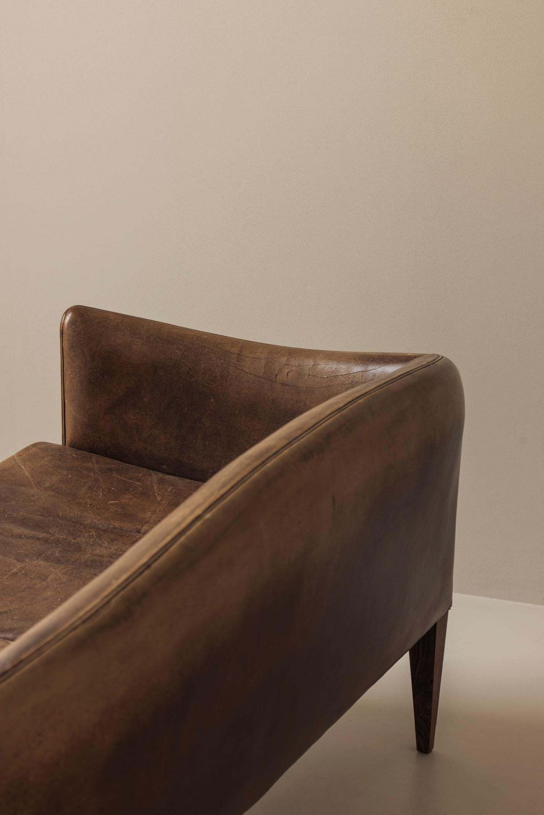 photo buy V12 Sofa By Illum Wikkelsø For Holger Christiansen, Denmark, 1960s