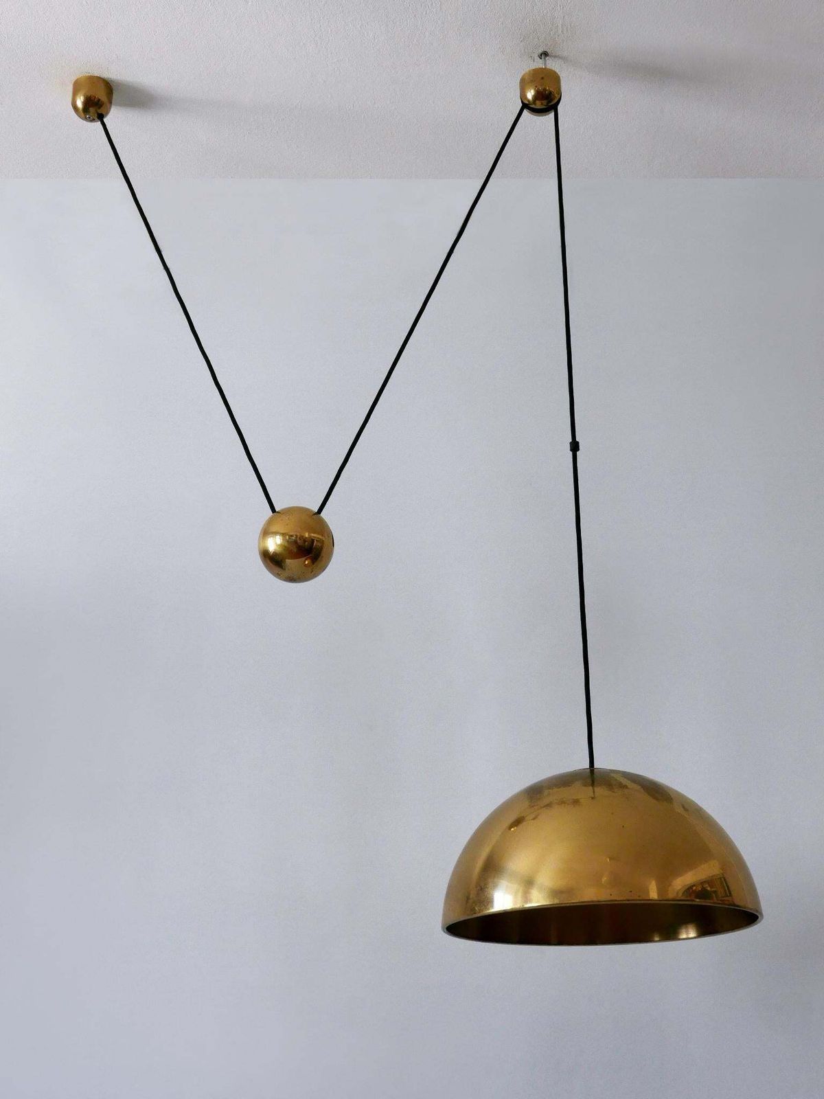3362.0 Elegant Mid Century Counterweight Brass Pendant Lamp By Florian Schulz 1960s photo